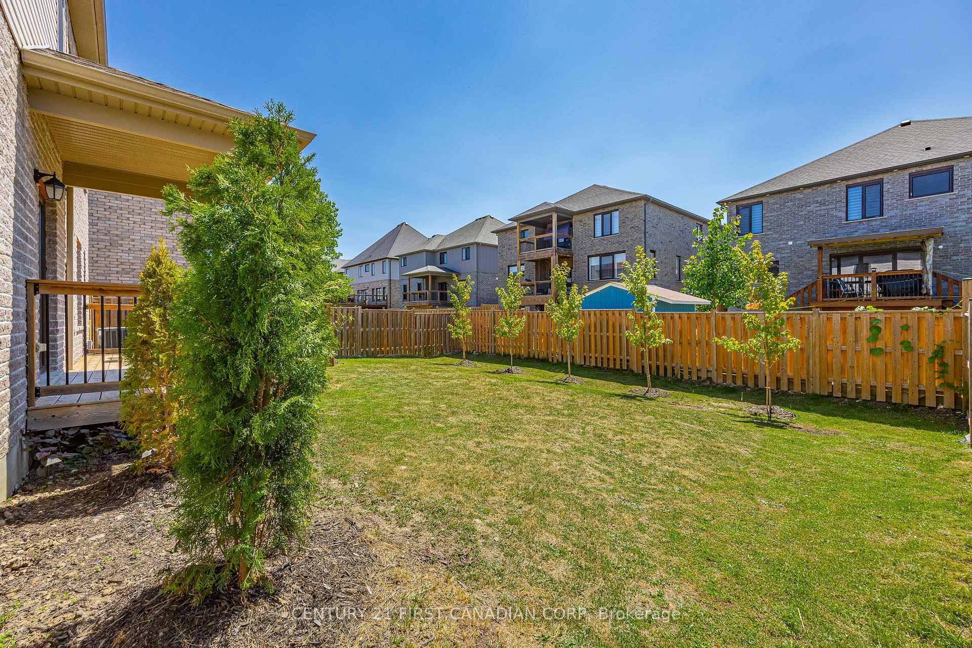 Photo 36 of 753 Superior Drive, London, North B — HOMEH