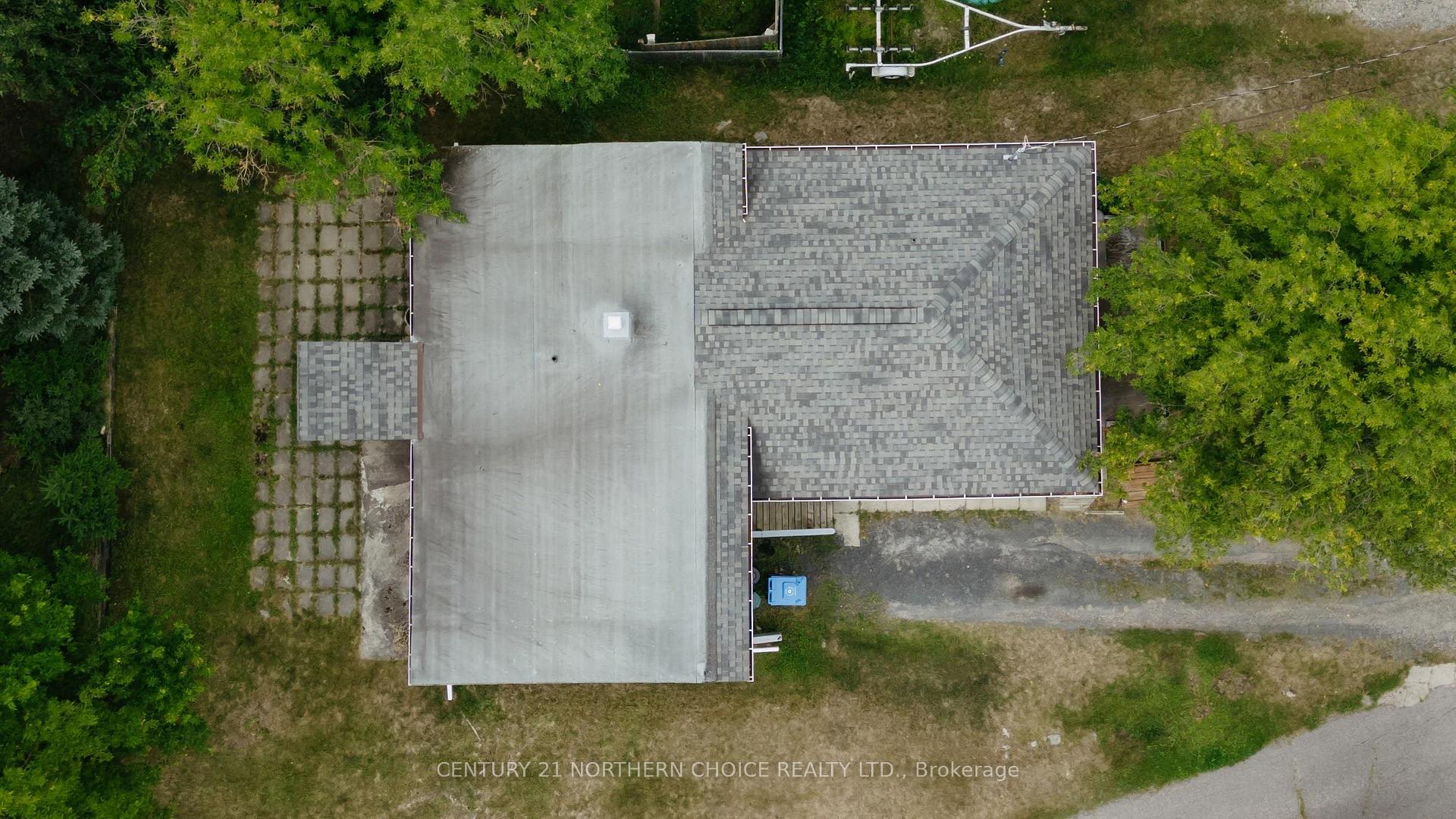 Photo 3 of 1125 Eighth Street N, Kenora, Evergreen — HOMEH