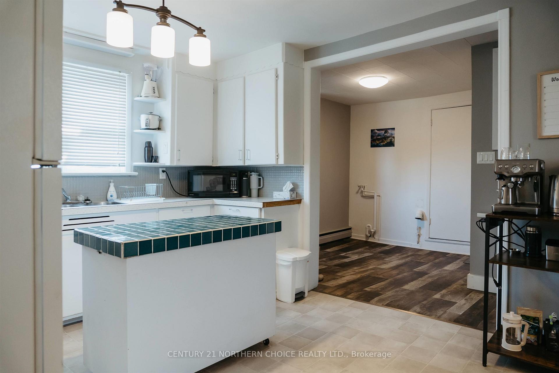 Photo 9 of 1125 Eighth Street N, Kenora, Evergreen — HOMEH