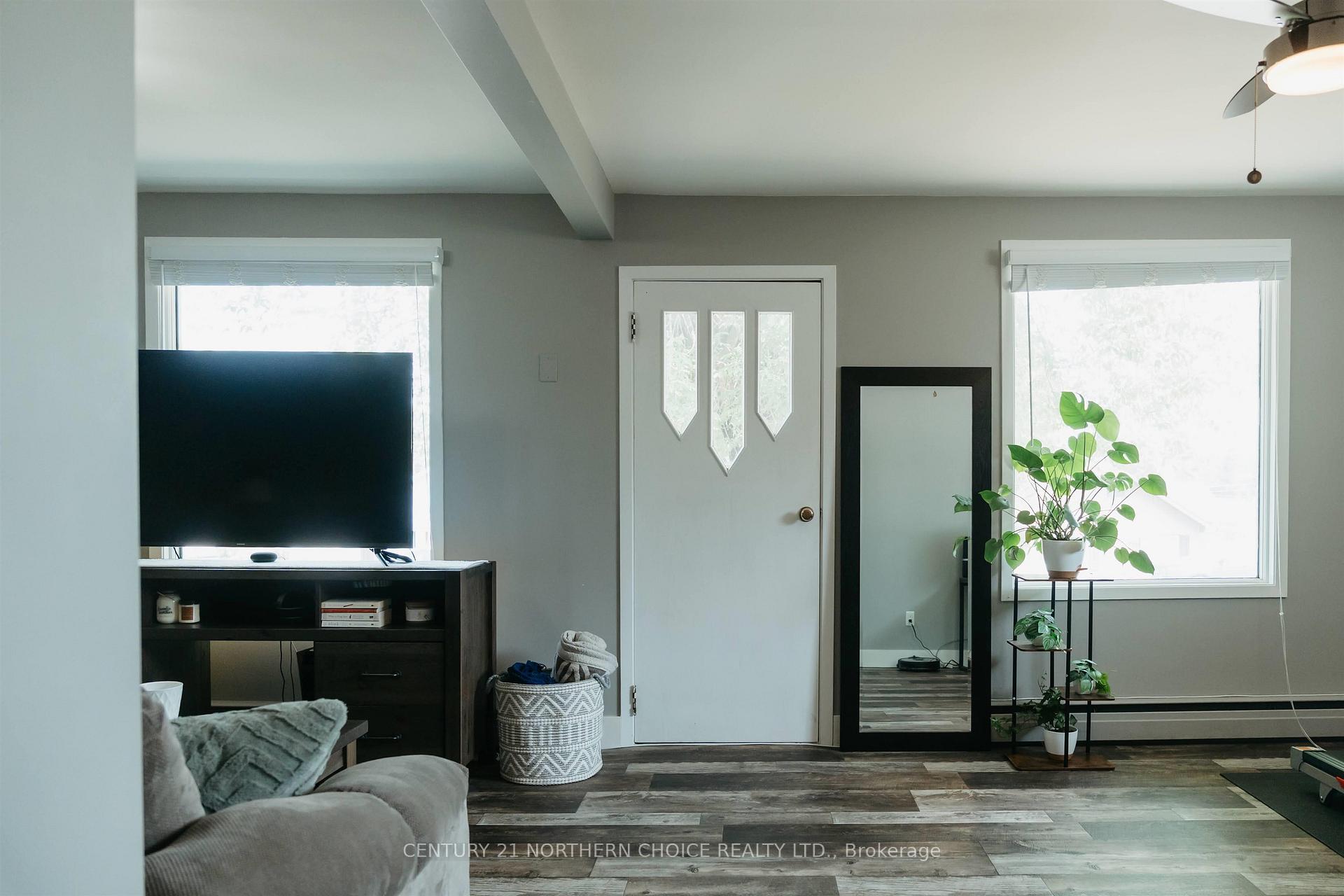 Photo 15 of 1125 Eighth Street N, Kenora, Evergreen — HOMEH