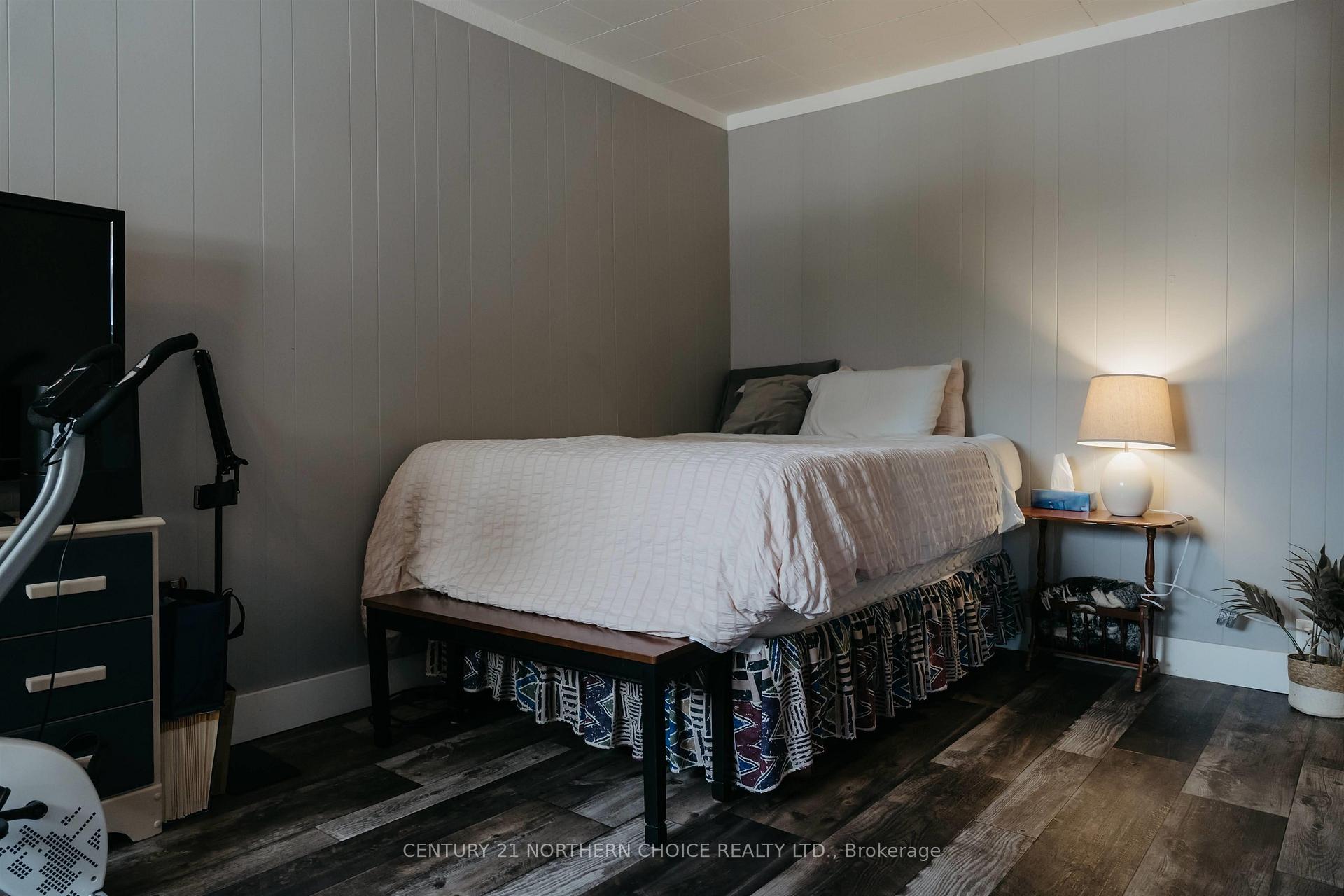 Photo 24 of 1125 Eighth Street N, Kenora, Evergreen — HOMEH