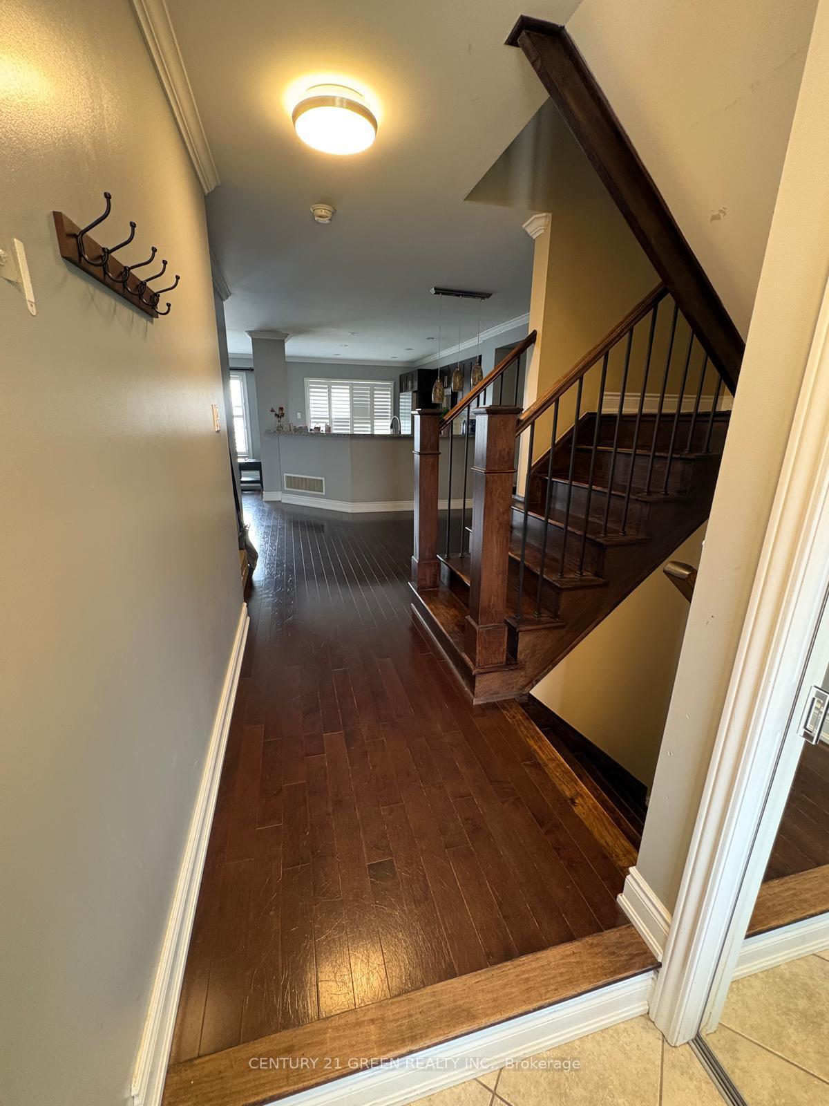 Photo 2 of 1841 Liatris Drive, Pickering, Duffin Heights — HOMEH