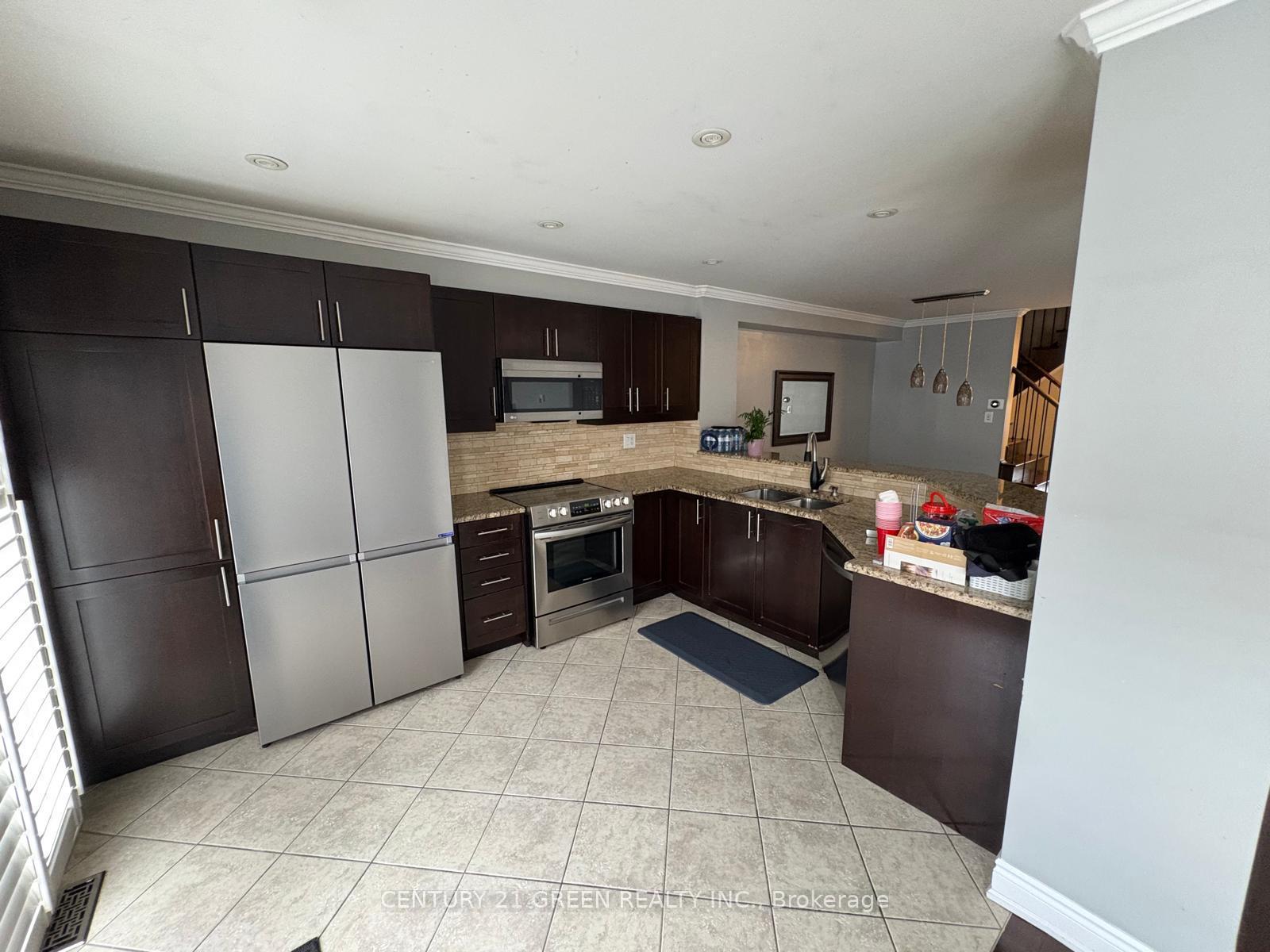 Photo 6 of 1841 Liatris Drive, Pickering, Duffin Heights — HOMEH