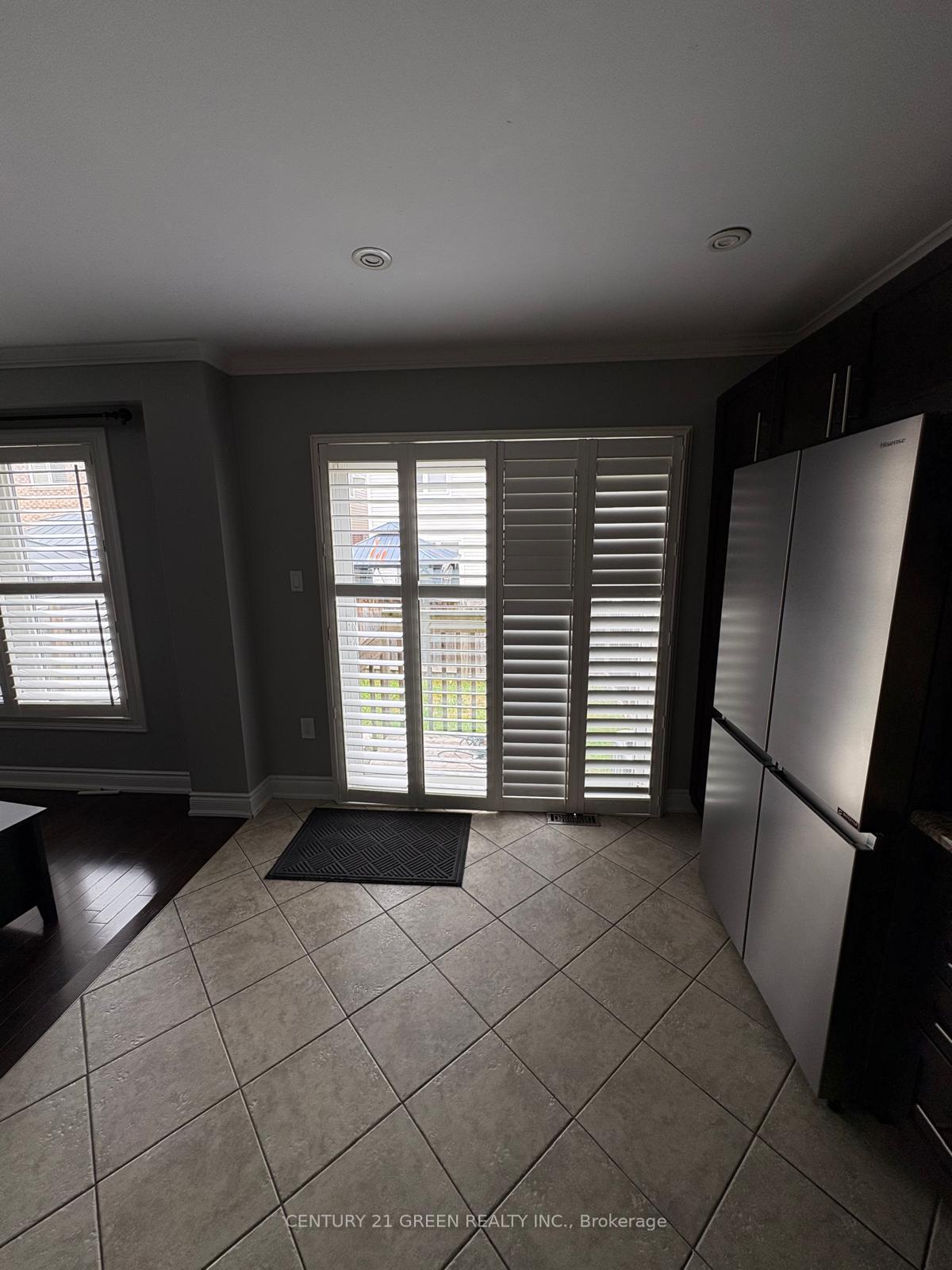 Photo 7 of 1841 Liatris Drive, Pickering, Duffin Heights — HOMEH