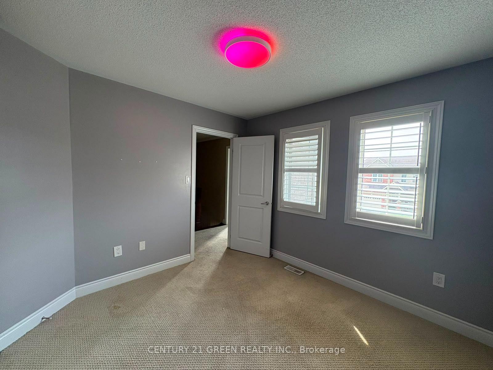 Photo 13 of 1841 Liatris Drive, Pickering, Duffin Heights — HOMEH