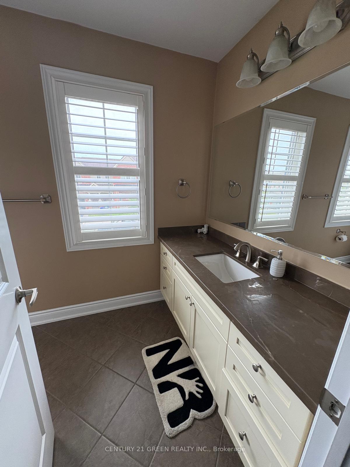 Photo 18 of 1841 Liatris Drive, Pickering, Duffin Heights — HOMEH