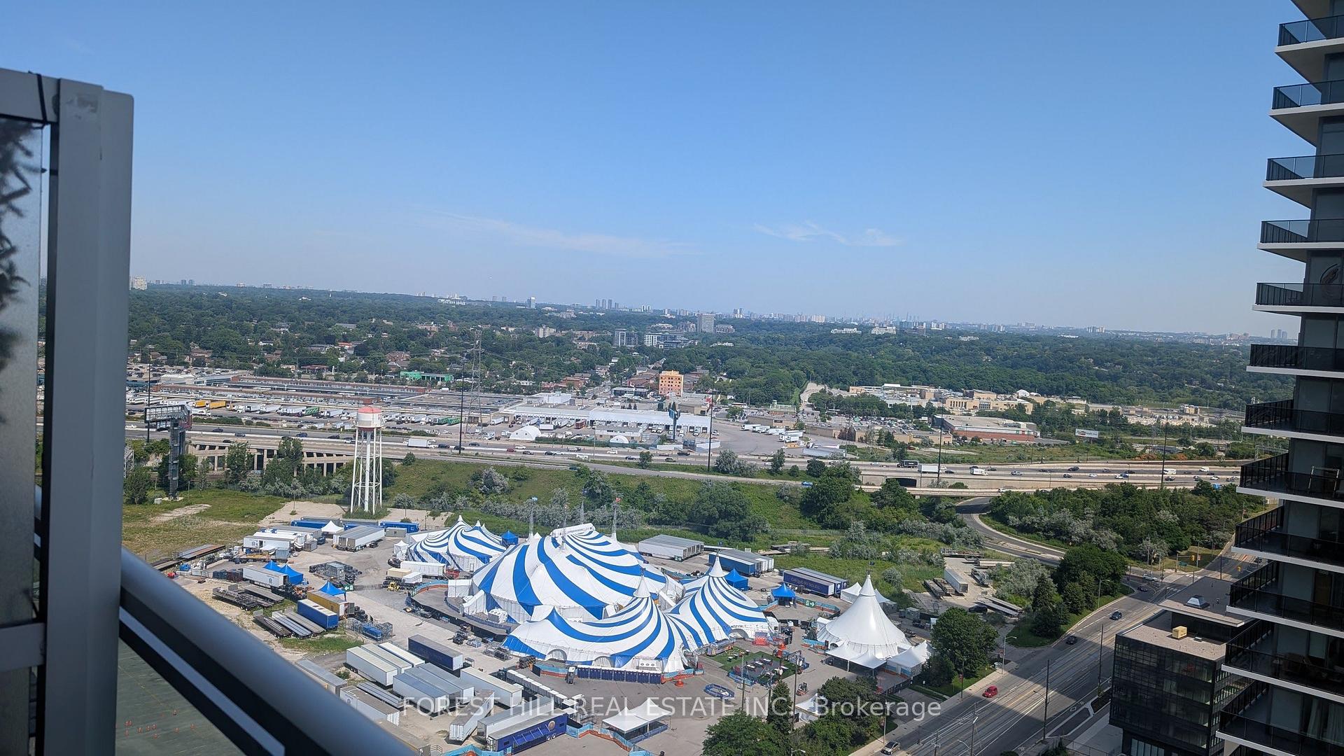 Photo 3 of Unit 2605, 33 Shore Breeze Drive, Etobicoke, Mimico — HOMEH