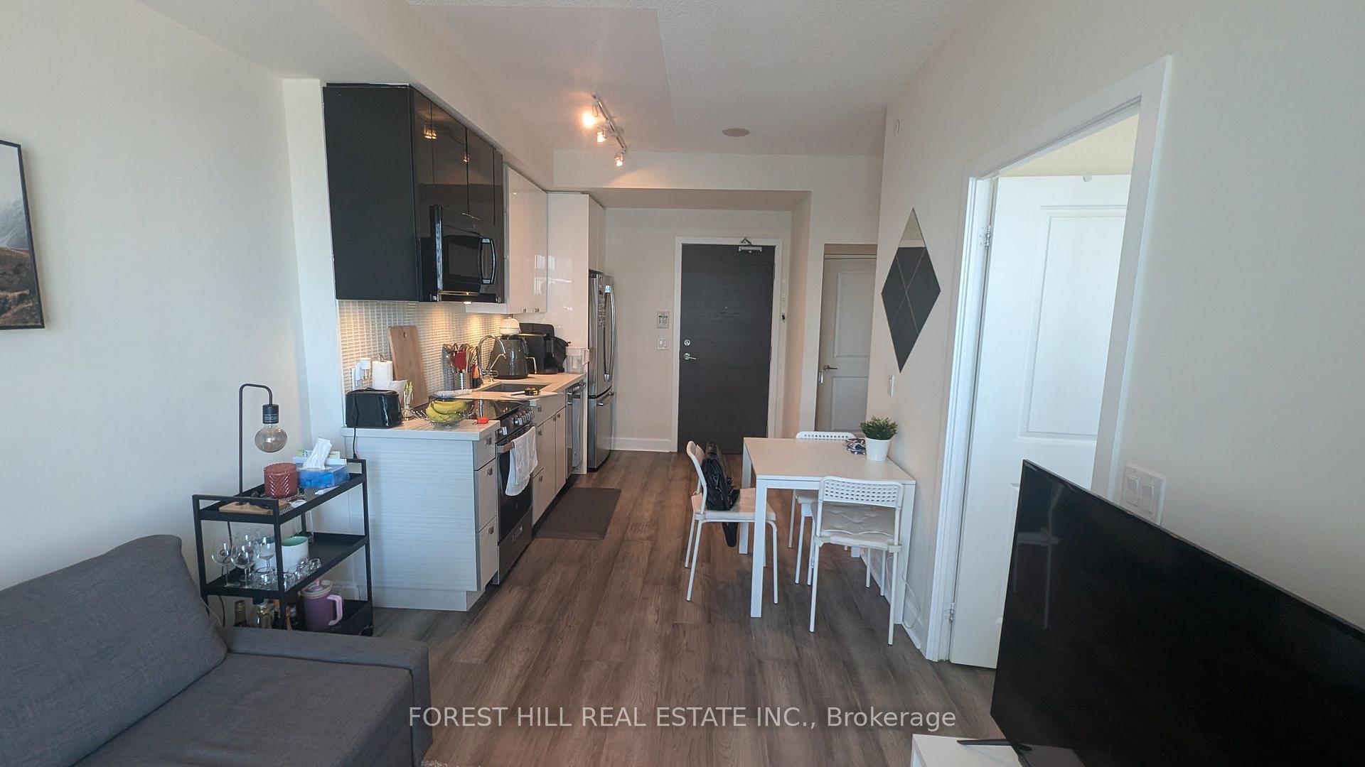 Photo 10 of Unit 2605, 33 Shore Breeze Drive, Etobicoke, Mimico — HOMEH