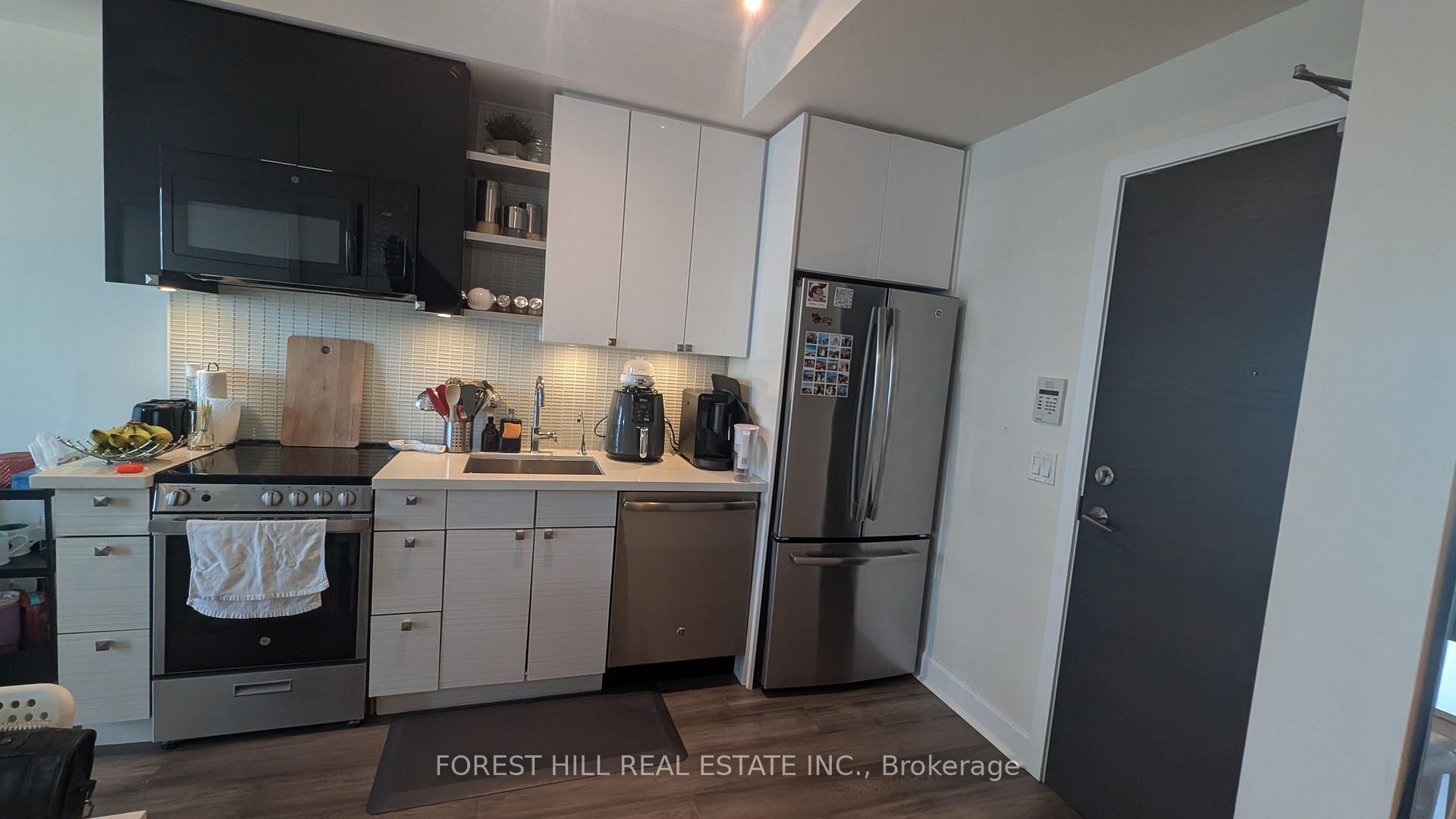 Photo 12 of Unit 2605, 33 Shore Breeze Drive, Etobicoke, Mimico — HOMEH