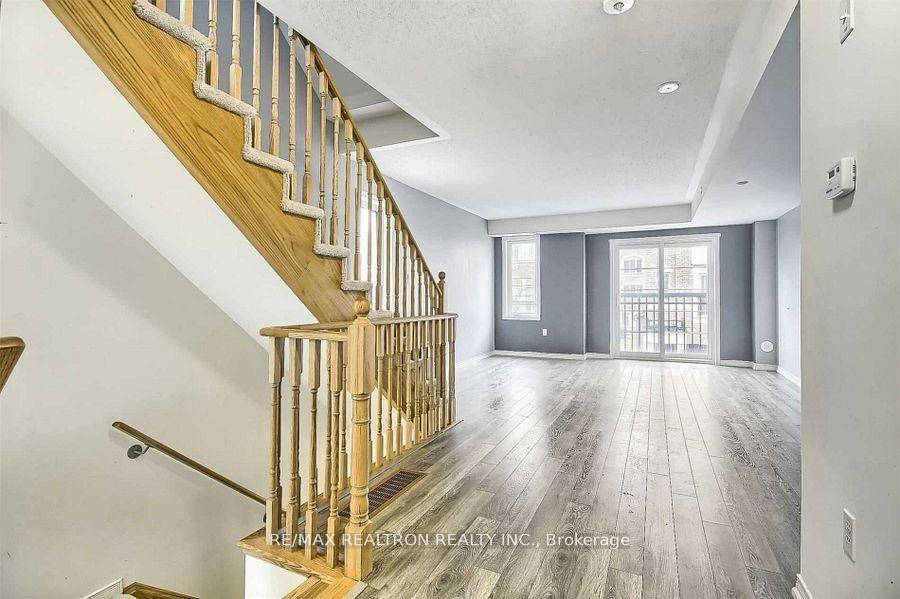 Photo 12 of Unit 457, 37 Filly Path N, Oshawa, Windfields — HOMEH