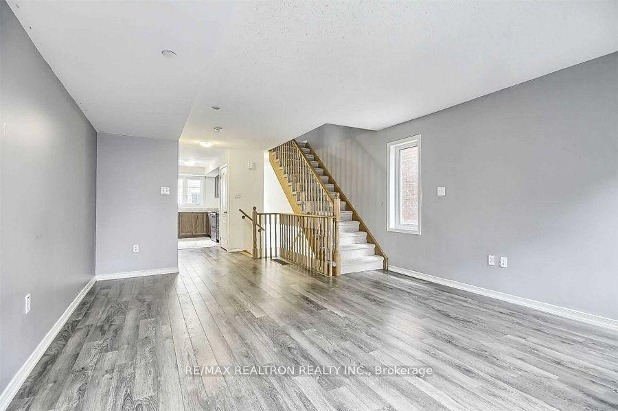 Photo 16 of Unit 457, 37 Filly Path N, Oshawa, Windfields — HOMEH