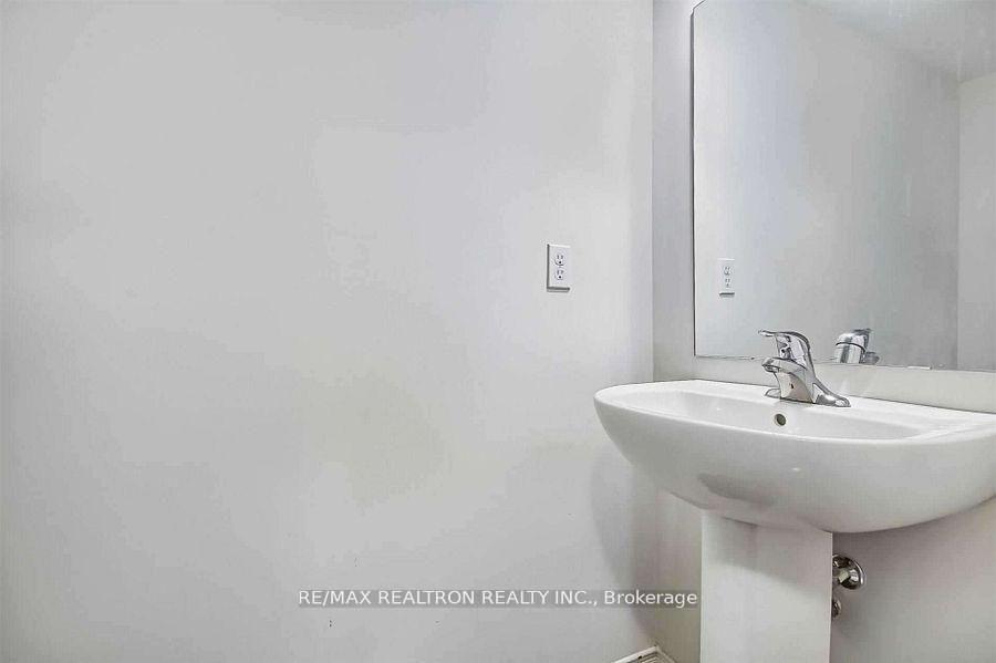 Photo 18 of Unit 457, 37 Filly Path N, Oshawa, Windfields — HOMEH