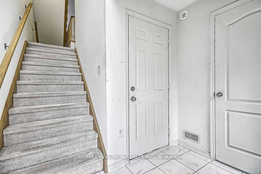 Photo 31 of Unit 457, 37 Filly Path N, Oshawa, Windfields — HOMEH
