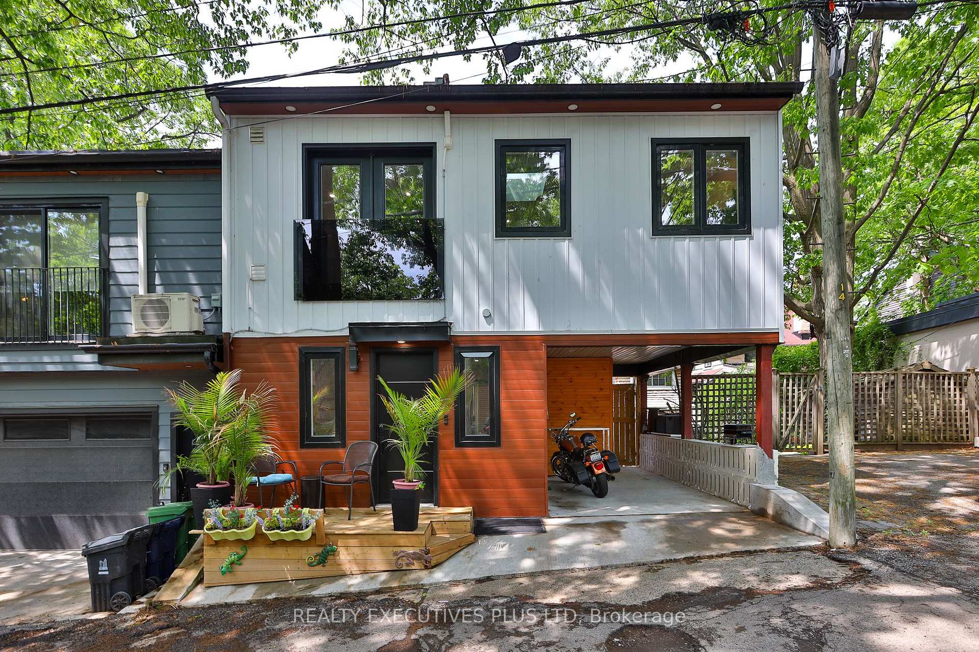 Photo 1 of Unit Laneway, 199 Beech Avenue, Toronto, The Beaches — HOMEH