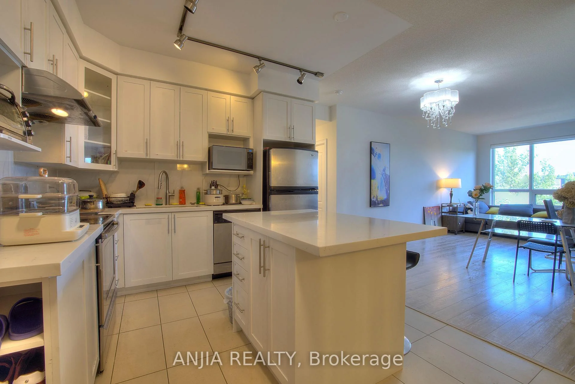 Photo 2 of Unit 217, 50 Clegg Road, Markham, Unionville — HOMEH