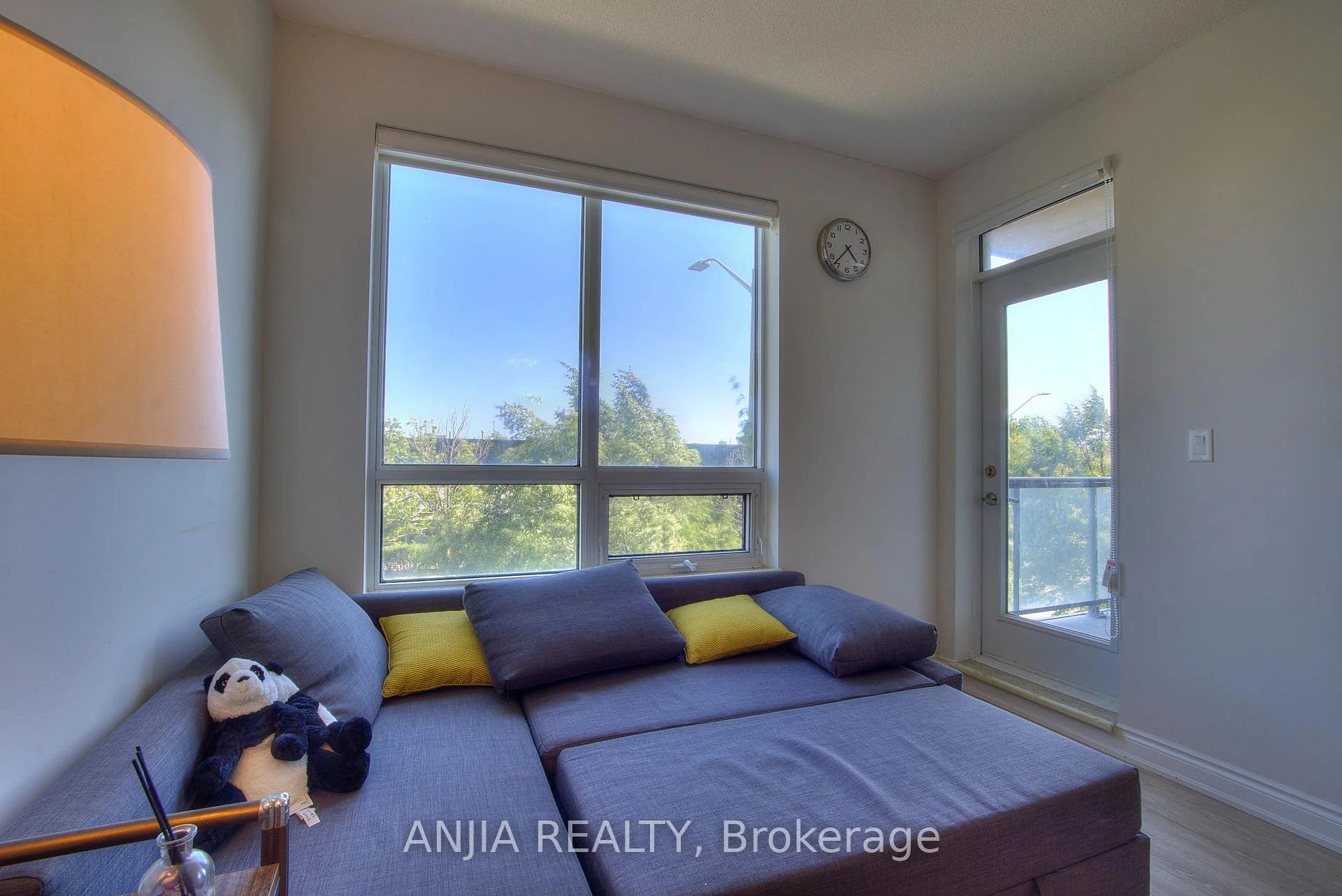 Photo 4 of Unit 217, 50 Clegg Road, Markham, Unionville — HOMEH