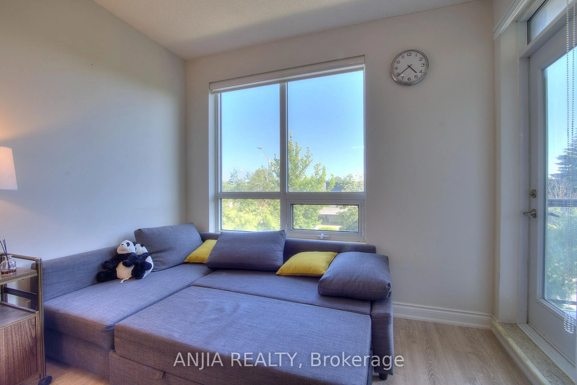 Photo 6 of Unit 217, 50 Clegg Road, Markham, Unionville — HOMEH