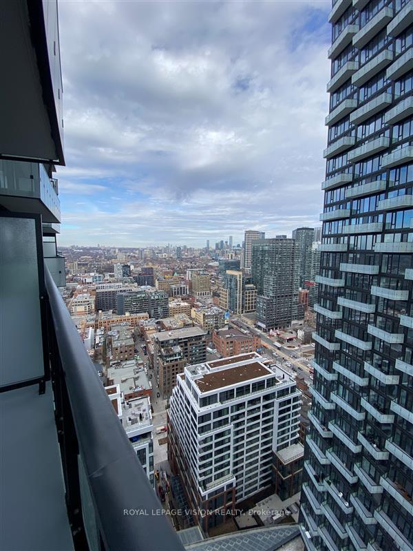 Photo 14 of Unit 3010, 470 Front Street W, Toronto, Waterfront Communities — HOMEH