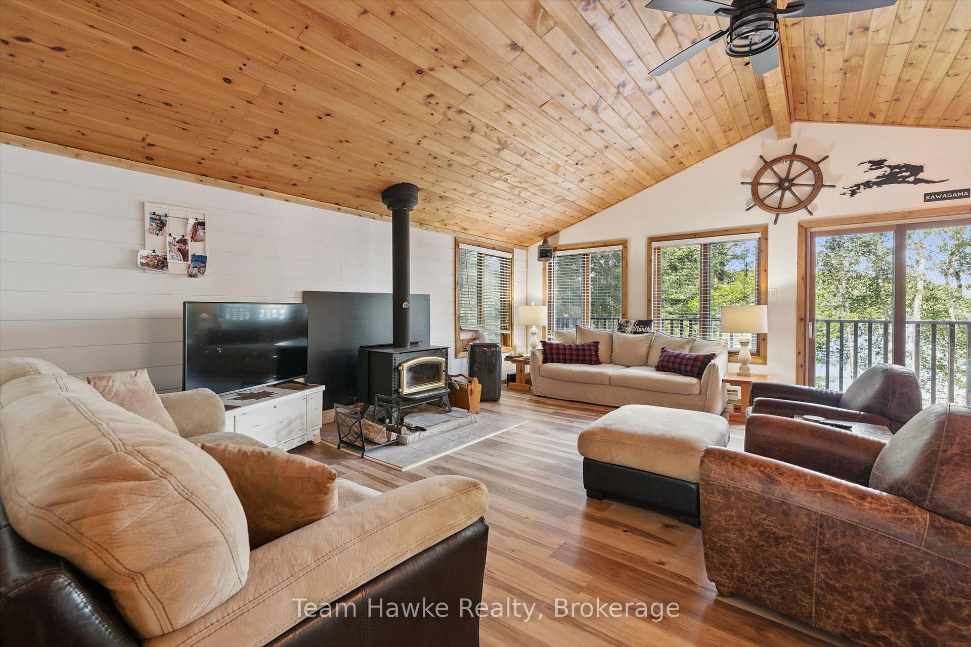 Photo 9 of 3359 Maple Ridge Road, Algonquin Highlands, McClintock — HOMEH