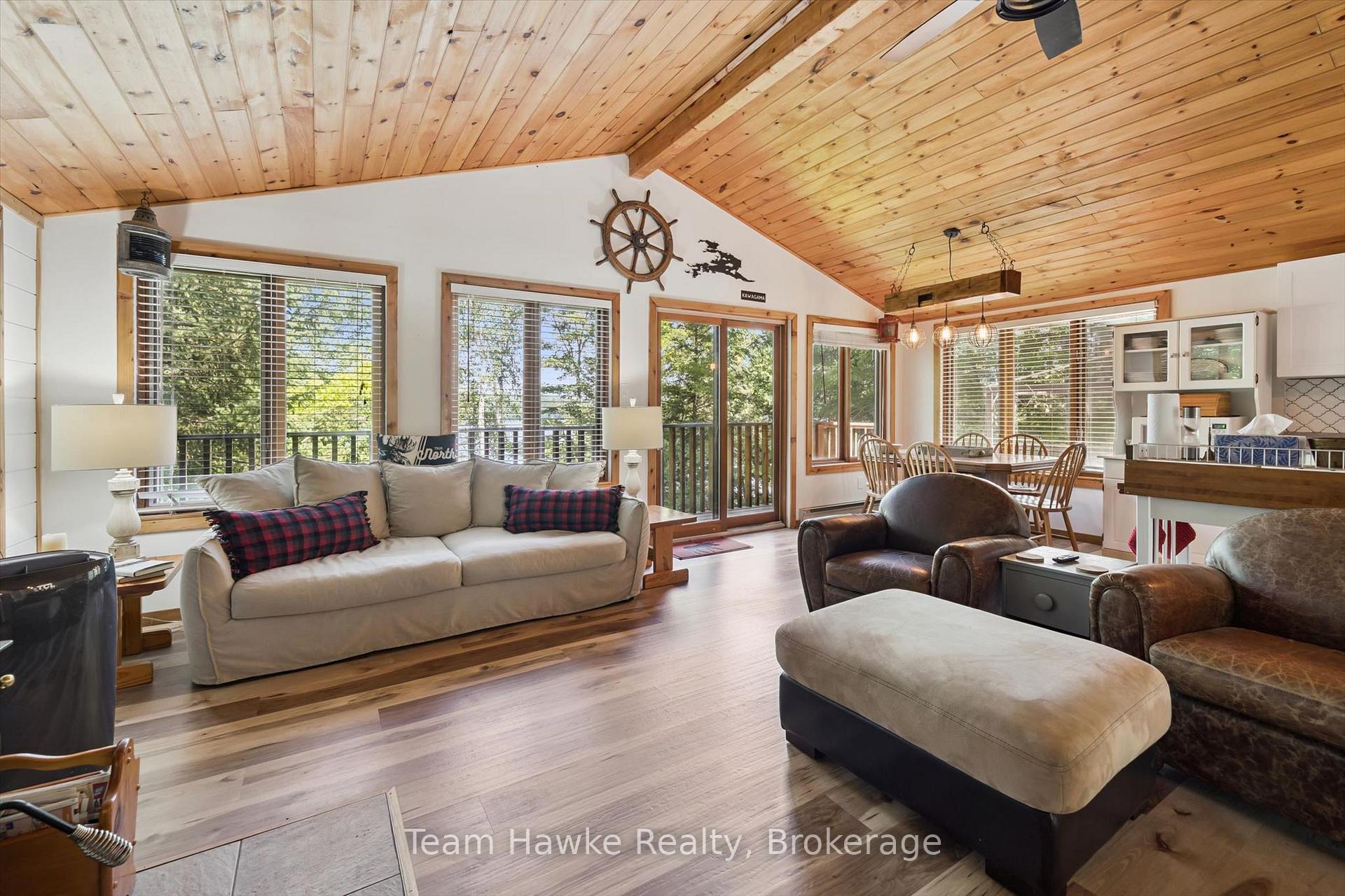 Photo 13 of 3359 Maple Ridge Road, Algonquin Highlands, McClintock — HOMEH