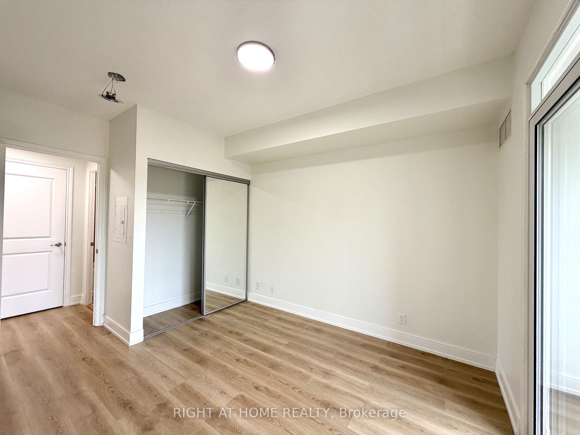 Photo 18 of Unit 214, 9235 Jane Street, Vaughan, Maple — HOMEH