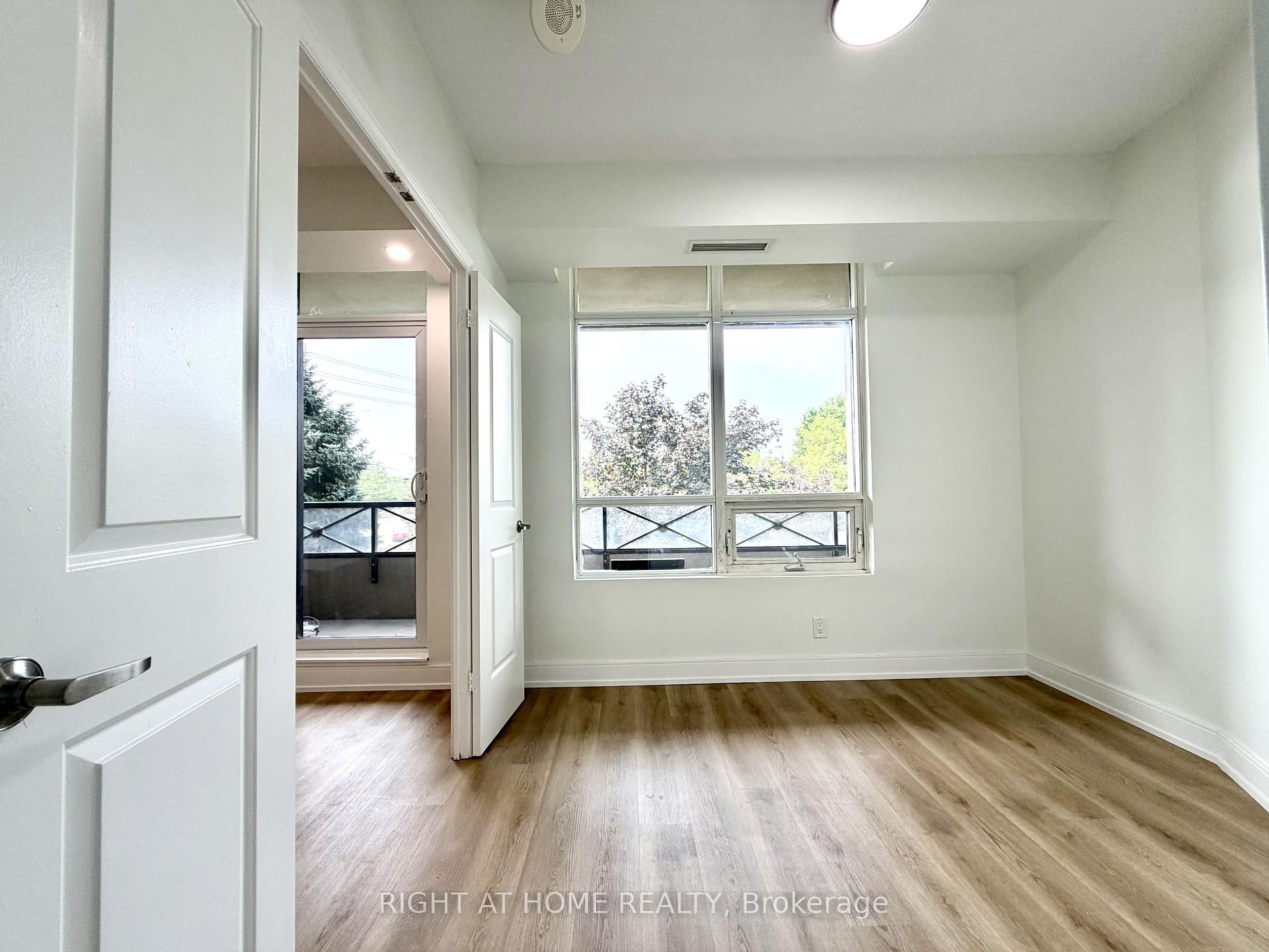 Photo 25 of Unit 214, 9235 Jane Street, Vaughan, Maple — HOMEH
