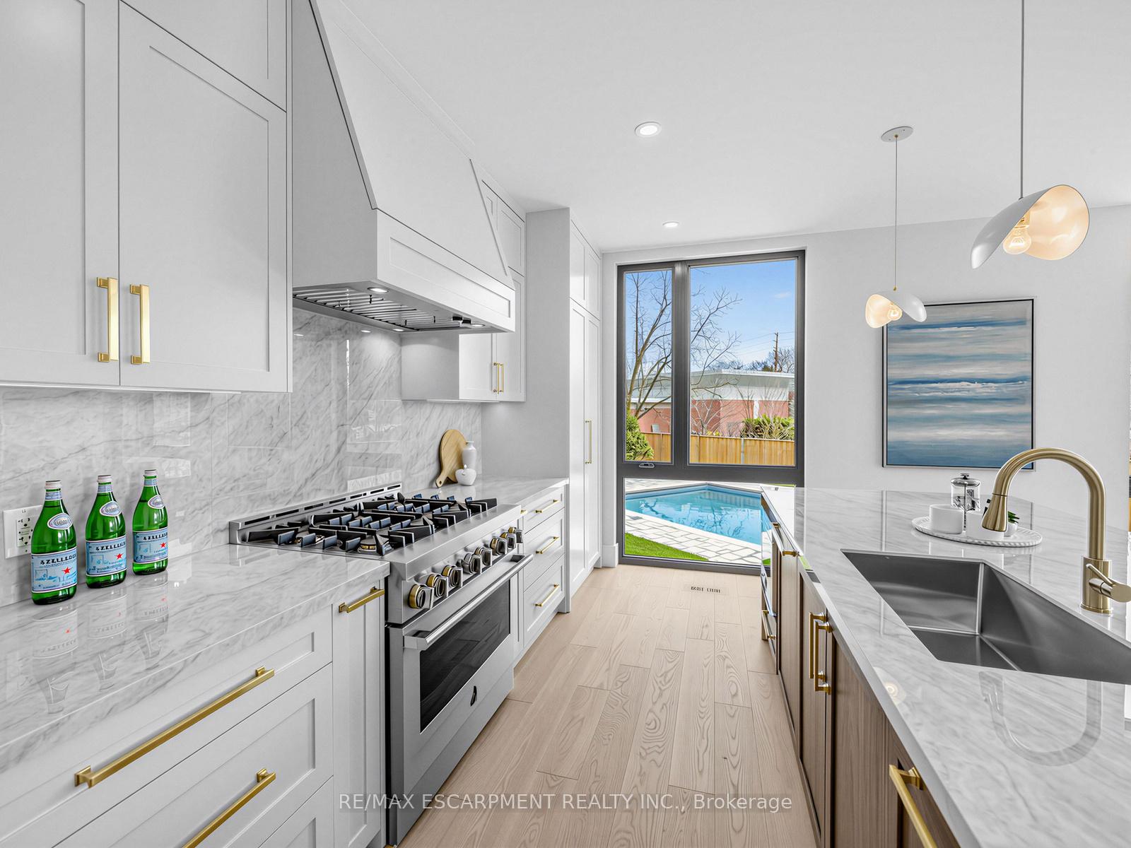 Photo 15 of 2488 Bridge Road, Oakville, West — HOMEH