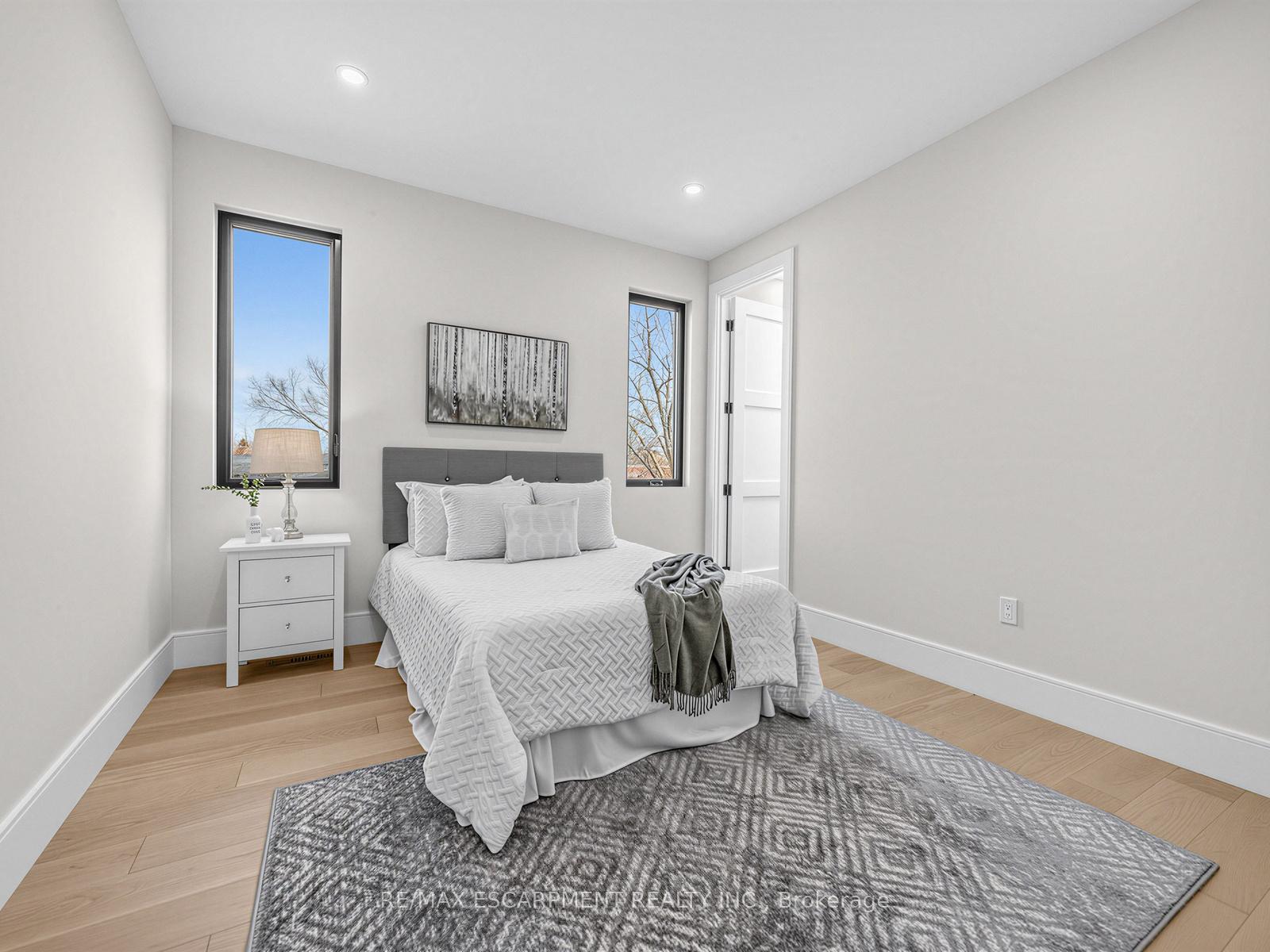 Photo 29 of 2488 Bridge Road, Oakville, West — HOMEH