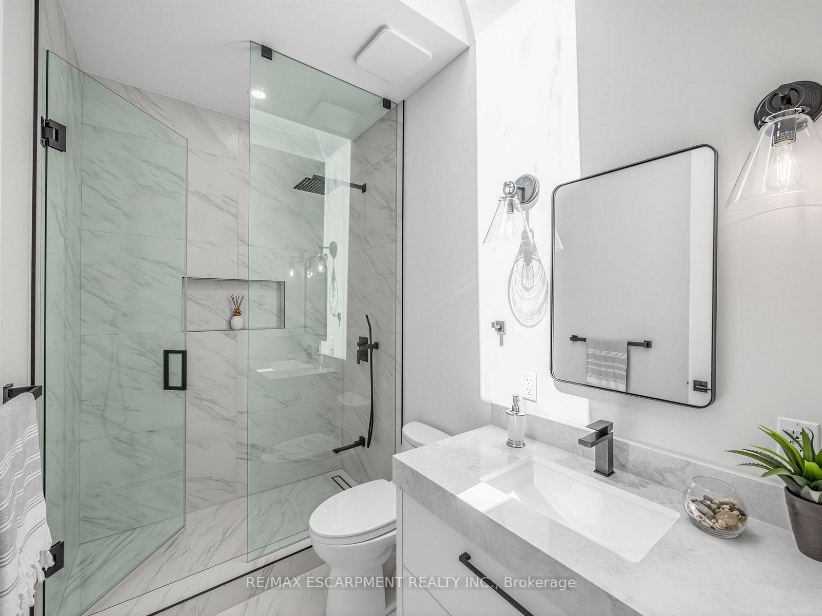 Photo 32 of 2488 Bridge Road, Oakville, West — HOMEH