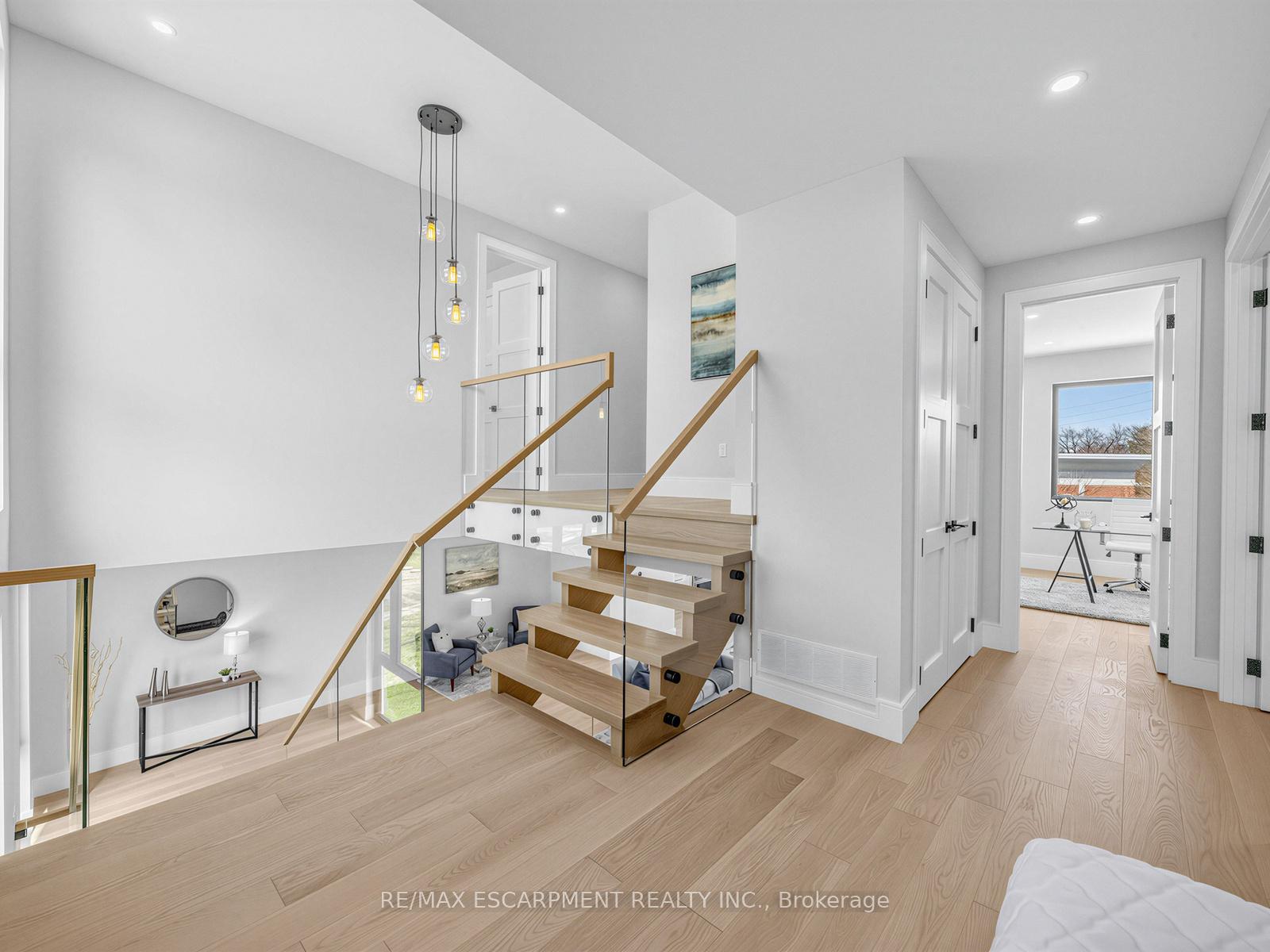 Photo 39 of 2488 Bridge Road, Oakville, West — HOMEH