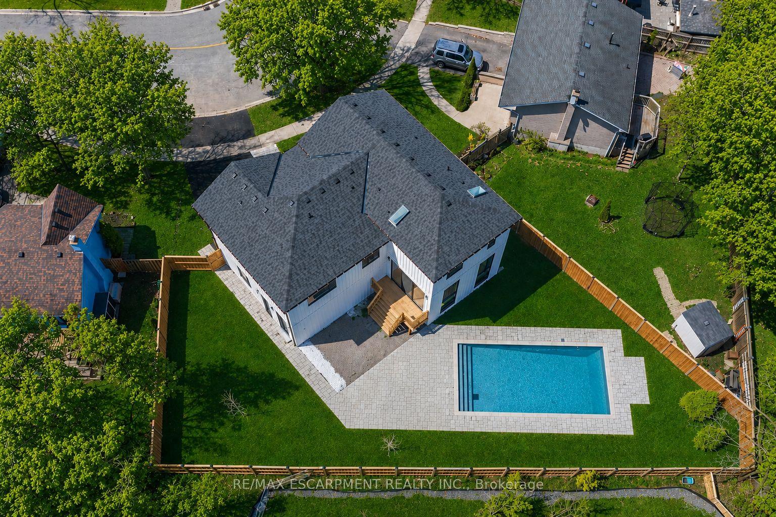 Photo 45 of 2488 Bridge Road, Oakville, West — HOMEH