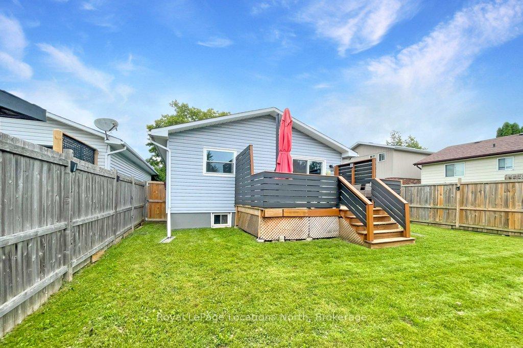 Photo 4 of 642 Spruce Street, Collingwood — HOMEH