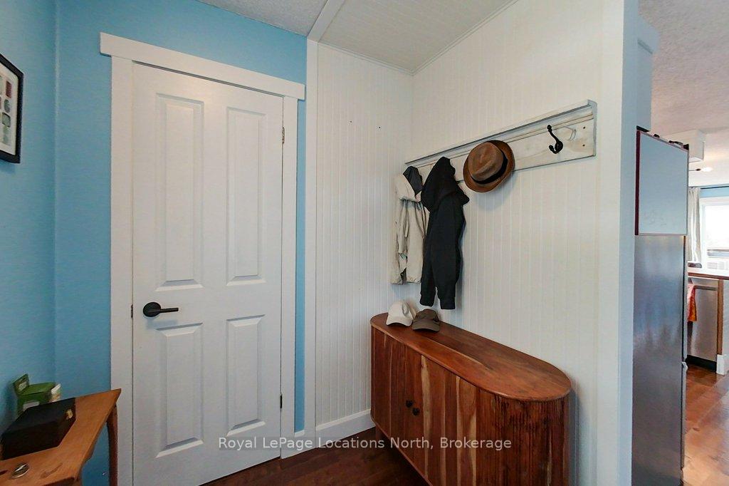 Photo 12 of 642 Spruce Street, Collingwood — HOMEH