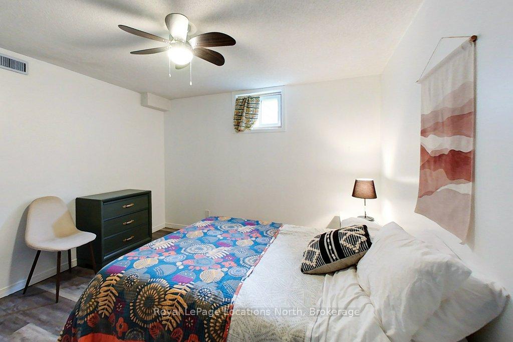 Photo 25 of 642 Spruce Street, Collingwood — HOMEH