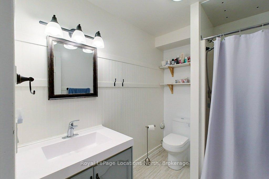 Photo 26 of 642 Spruce Street, Collingwood — HOMEH