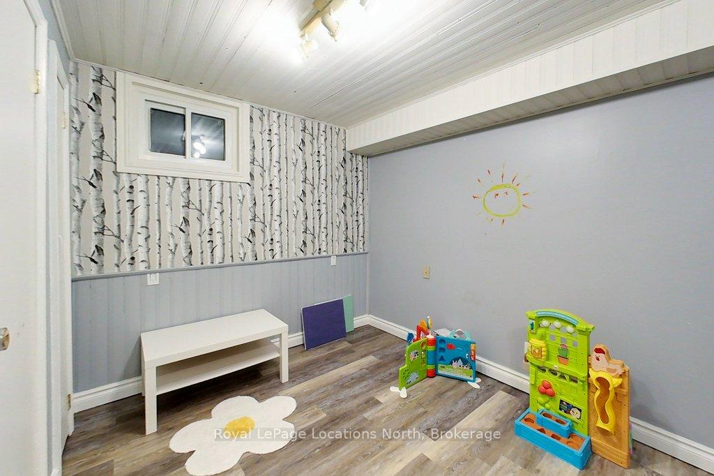 Photo 27 of 642 Spruce Street, Collingwood — HOMEH