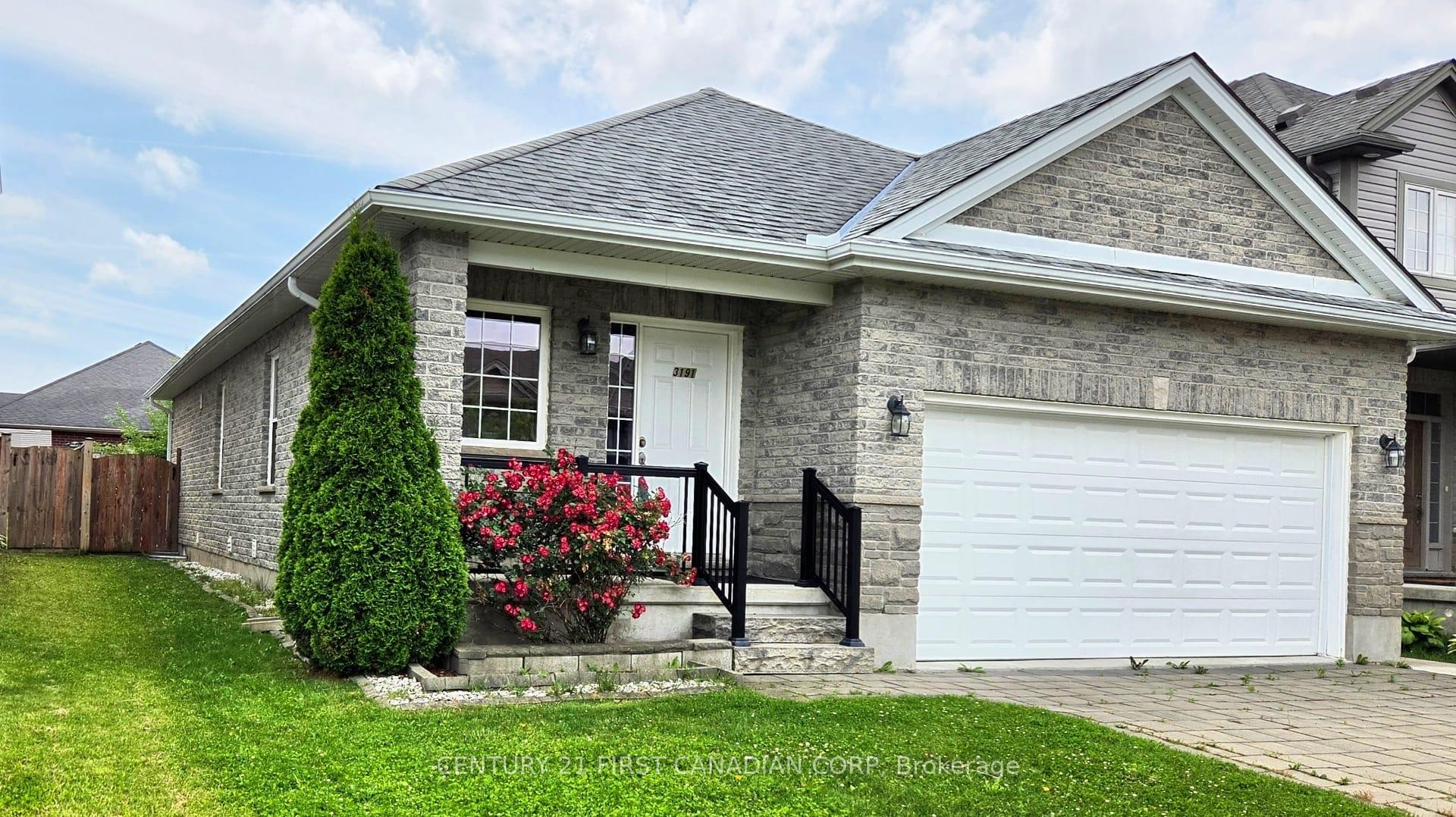 Photo 2 of 3191 Singleton Avenue, London, South W — HOMEH