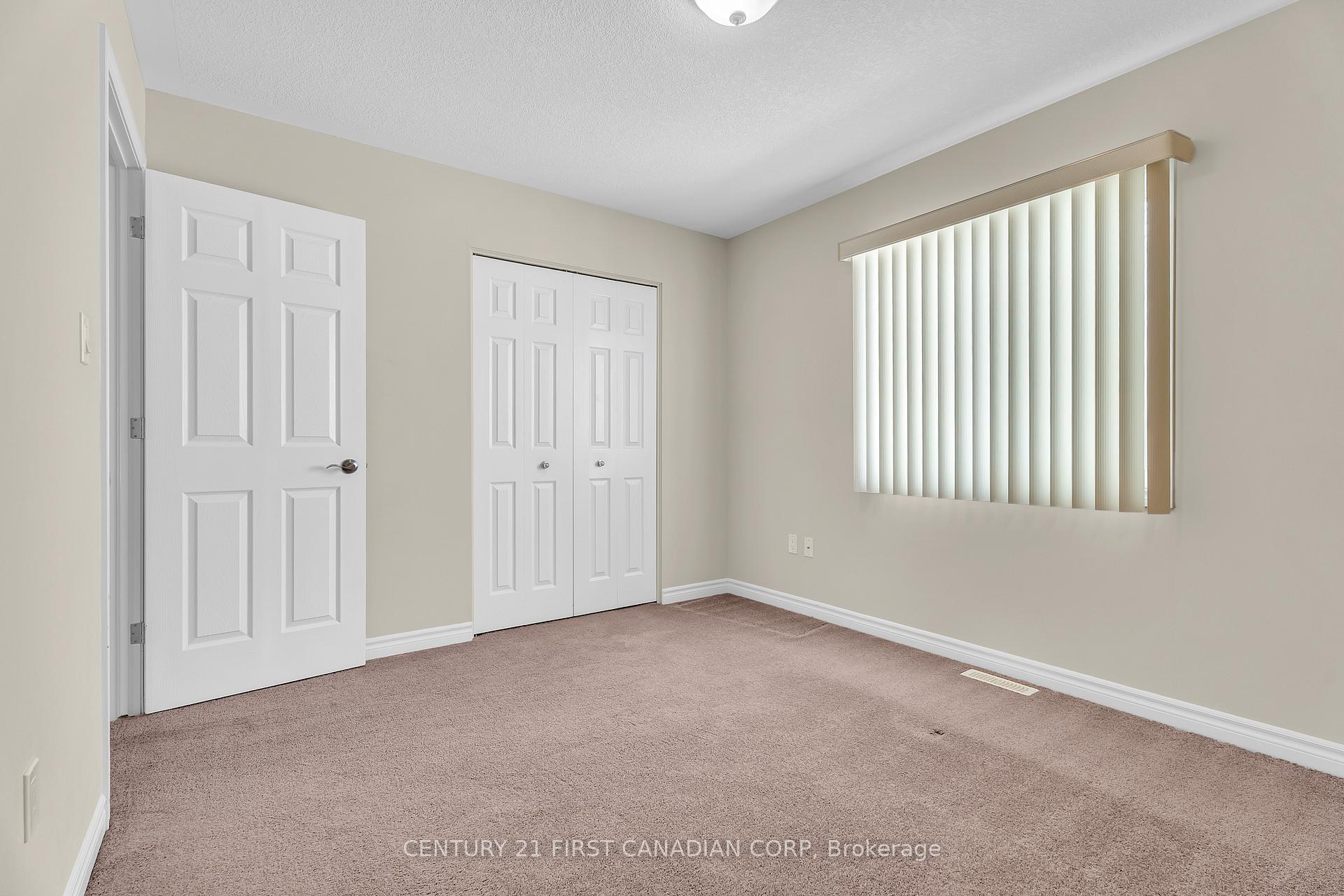 Photo 26 of 3191 Singleton Avenue, London, South W — HOMEH