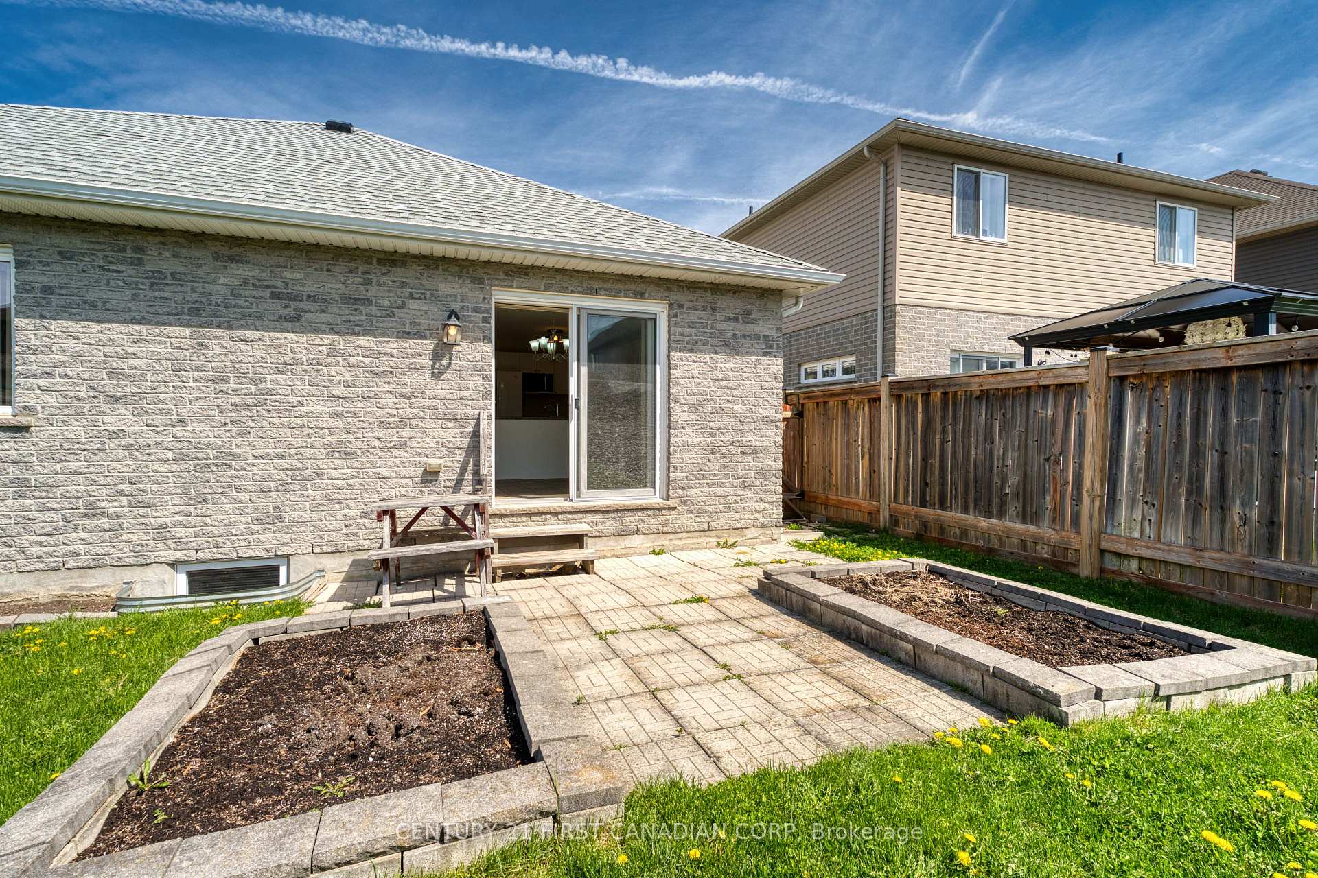 Photo 33 of 3191 Singleton Avenue, London, South W — HOMEH