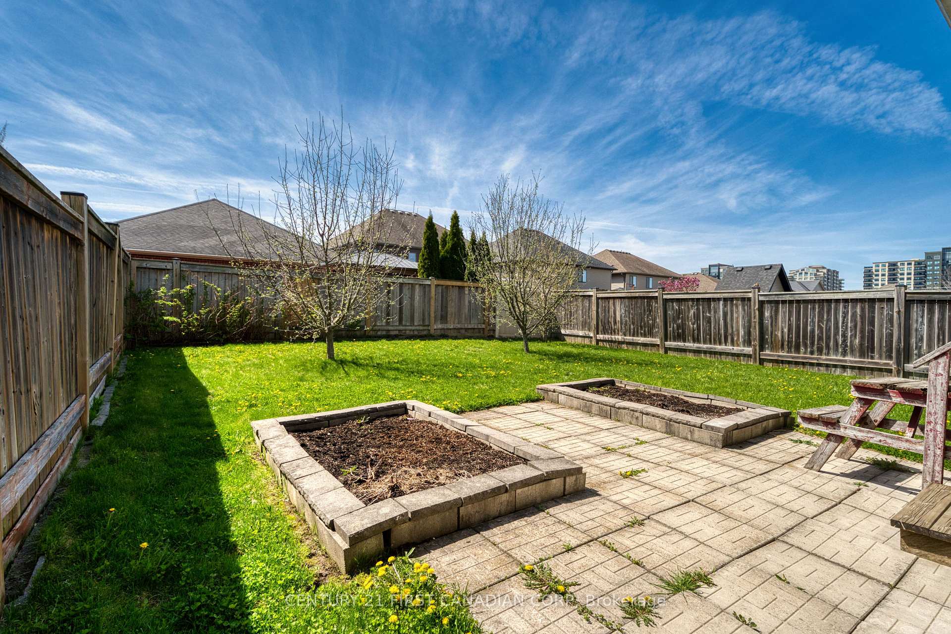 Photo 34 of 3191 Singleton Avenue, London, South W — HOMEH