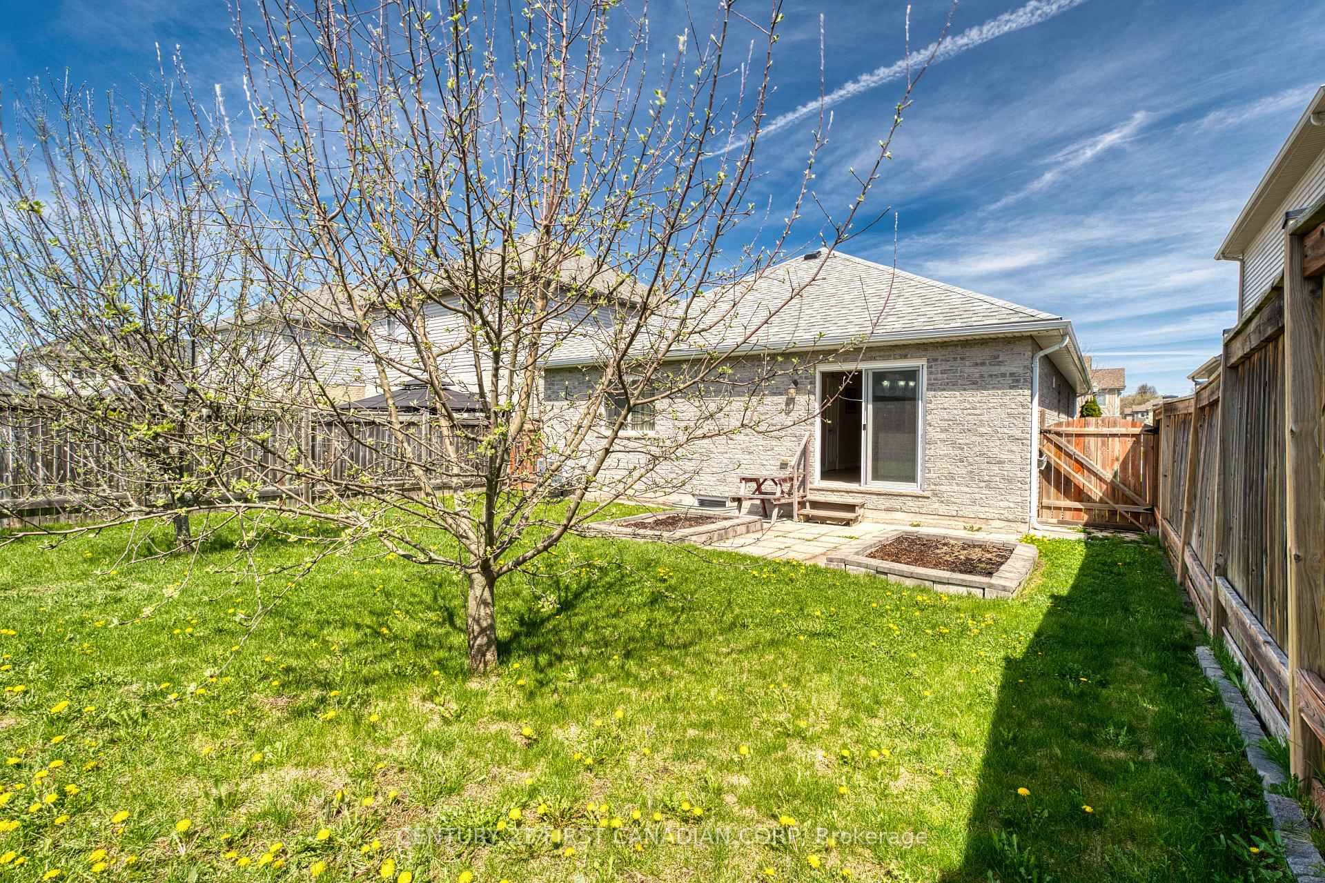 Photo 35 of 3191 Singleton Avenue, London, South W — HOMEH
