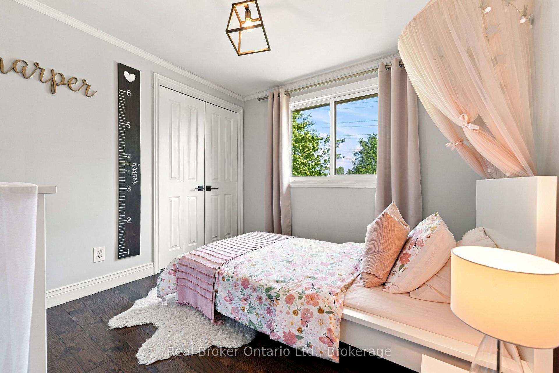 Photo 19 of 2086 Cavendish Drive, Burlington, Brant Hills — HOMEH