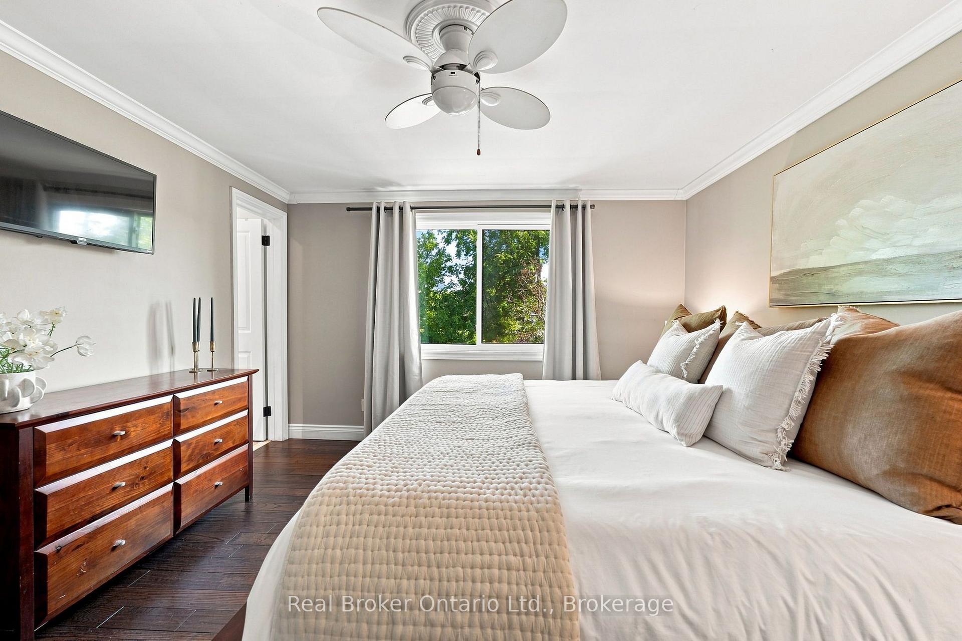 Photo 23 of 2086 Cavendish Drive, Burlington, Brant Hills — HOMEH