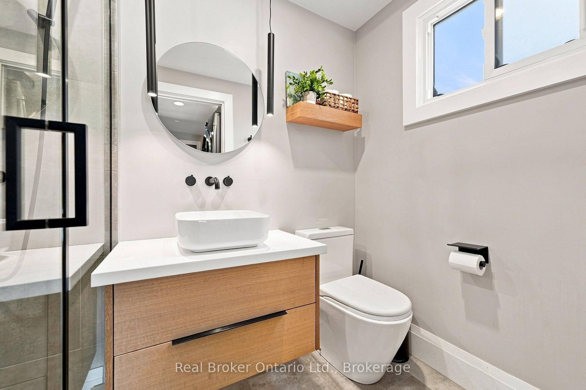 Photo 33 of 2086 Cavendish Drive, Burlington, Brant Hills — HOMEH