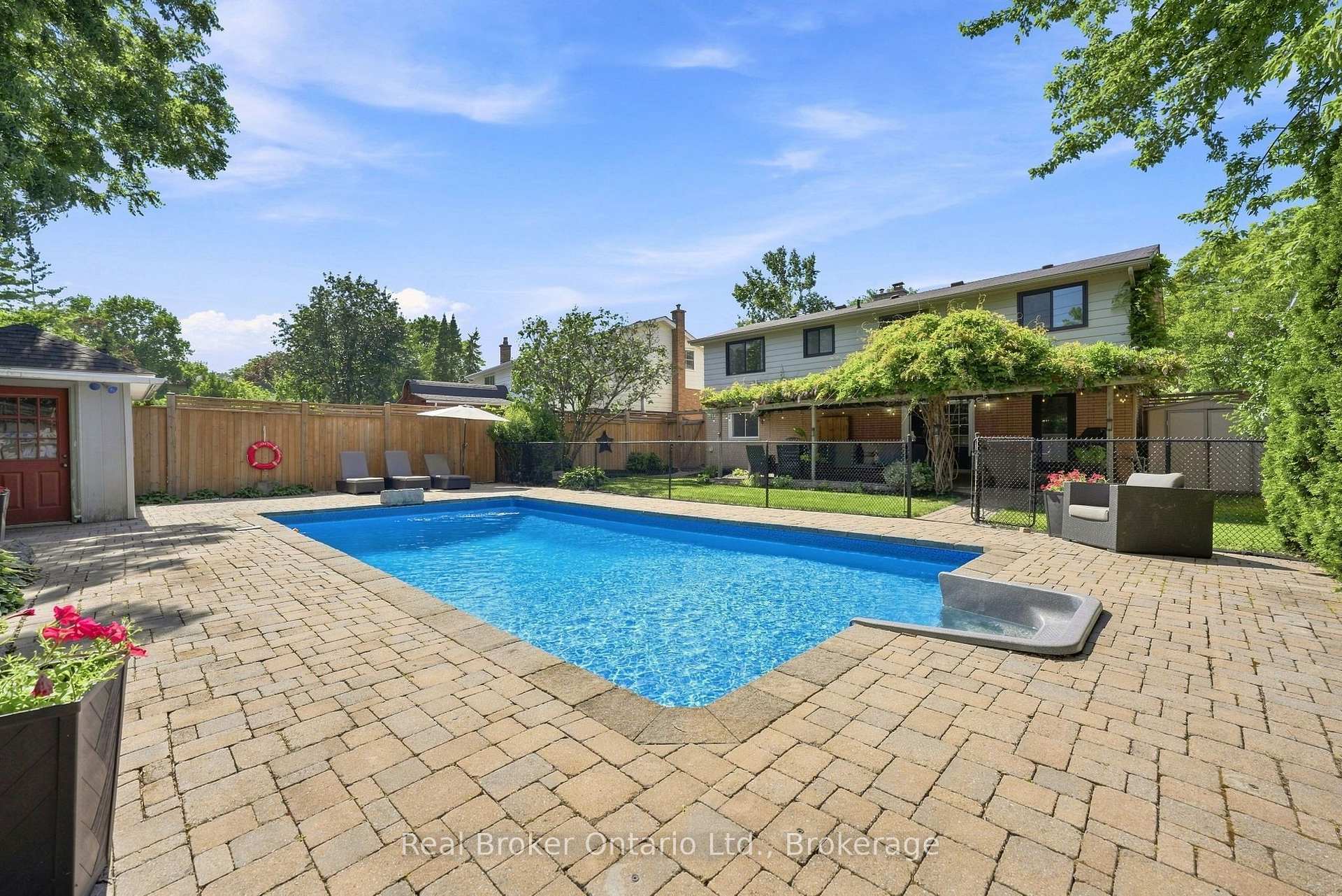 Photo 48 of 2086 Cavendish Drive, Burlington, Brant Hills — HOMEH