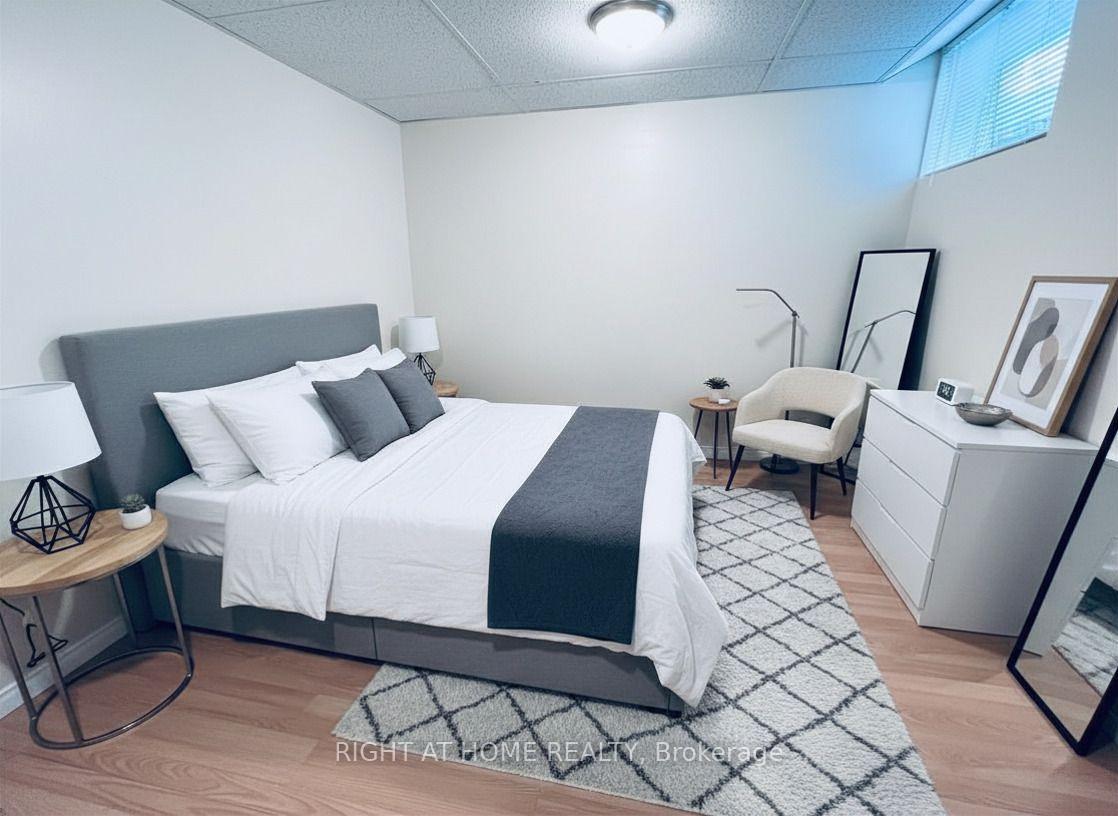 Photo 35 of 1741 Jobin Crescent, Ottawa, Carson Grove — HOMEH