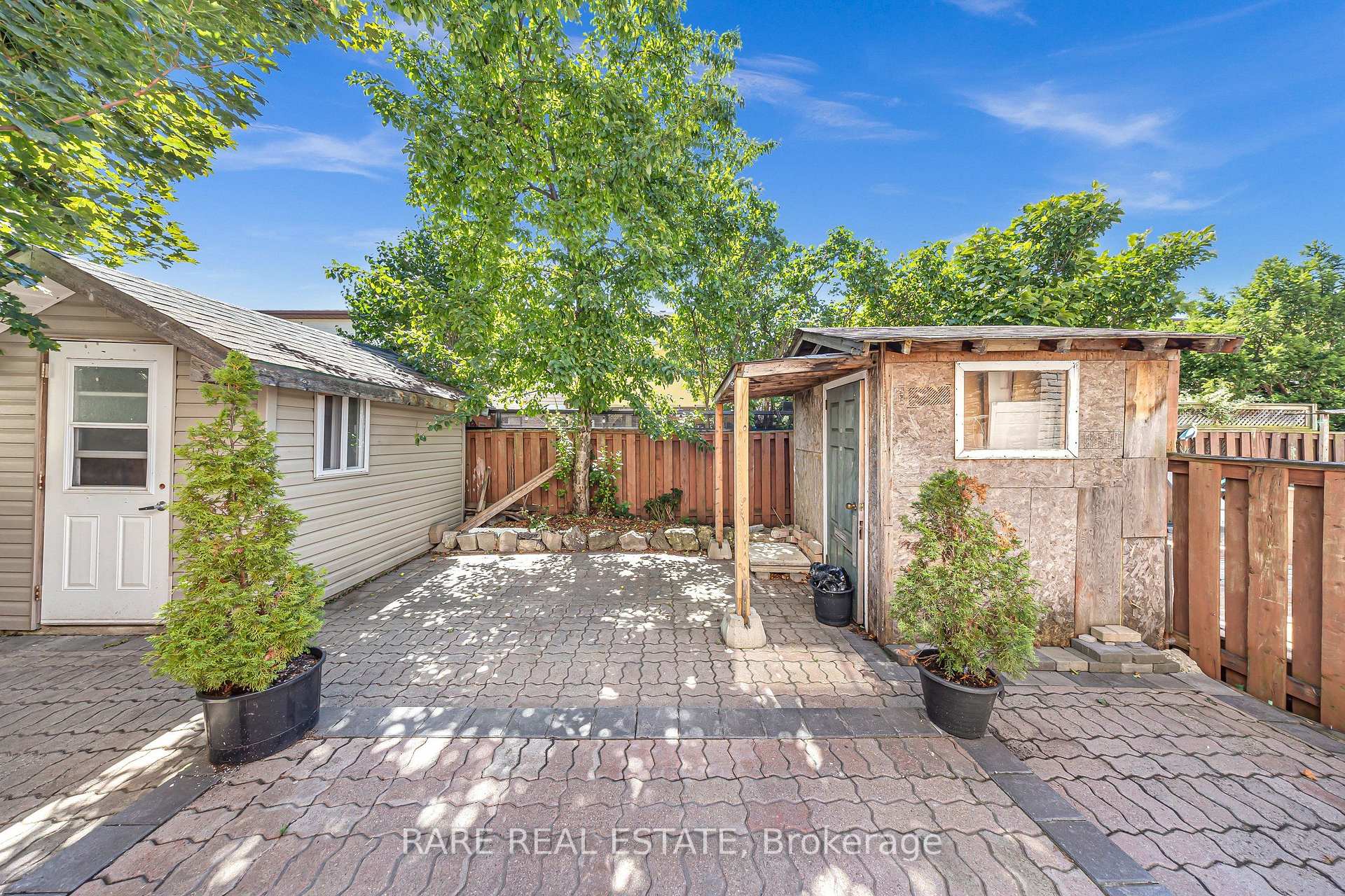 Photo 8 of 29 Abelard Avenue, Brampton, Fletcher's West — HOMEH