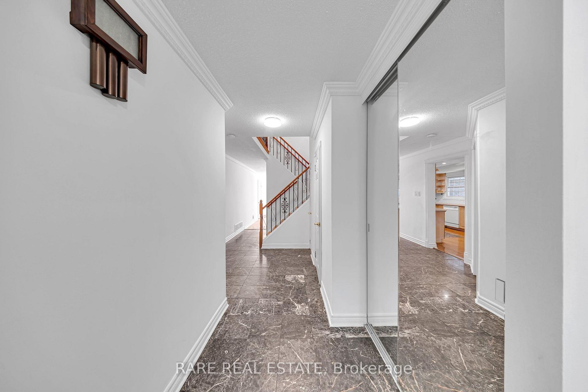 Photo 11 of 29 Abelard Avenue, Brampton, Fletcher's West — HOMEH