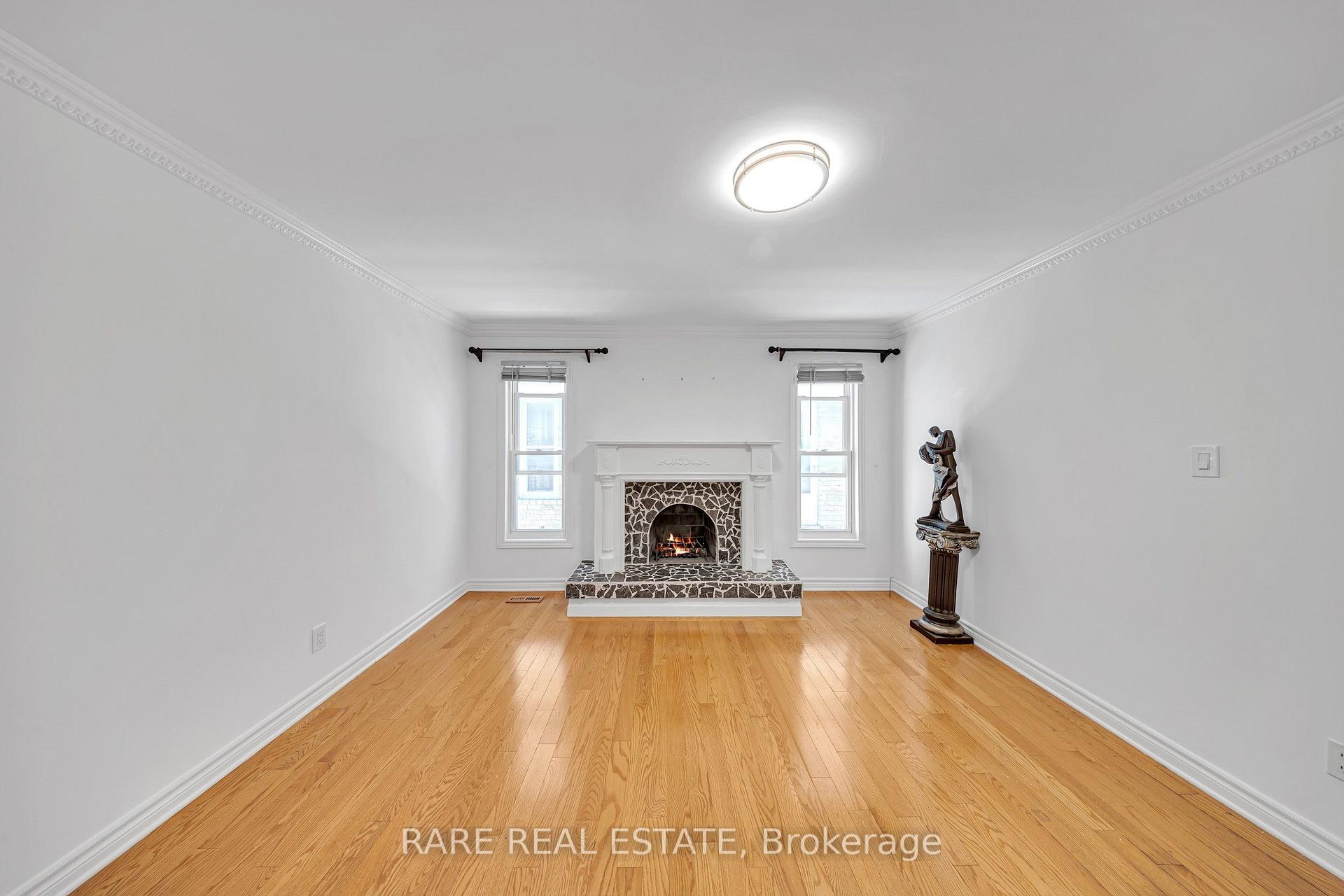 Photo 15 of 29 Abelard Avenue, Brampton, Fletcher's West — HOMEH