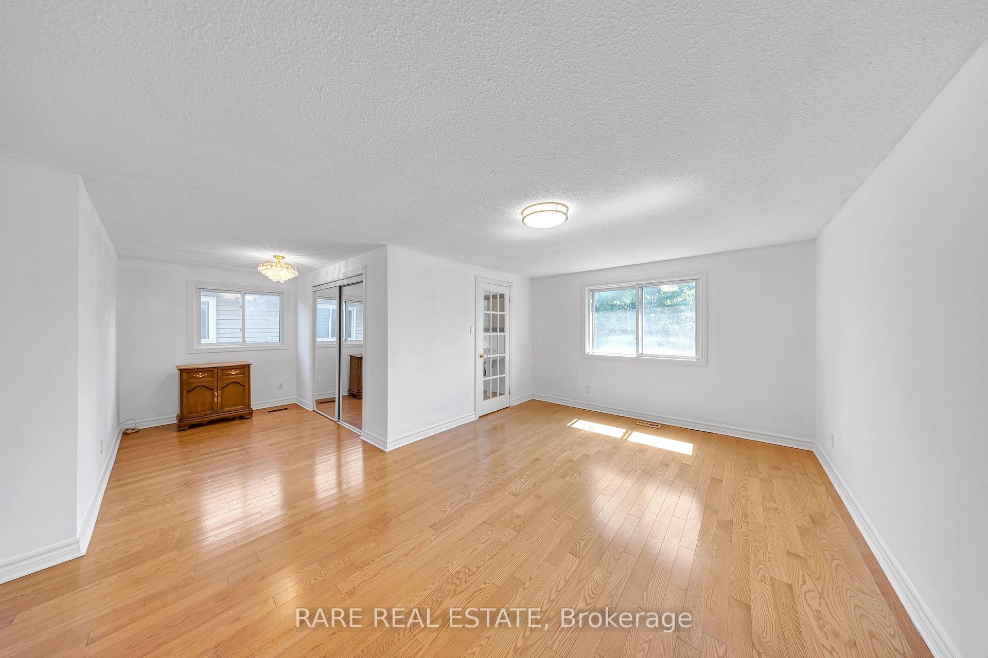Photo 28 of 29 Abelard Avenue, Brampton, Fletcher's West — HOMEH